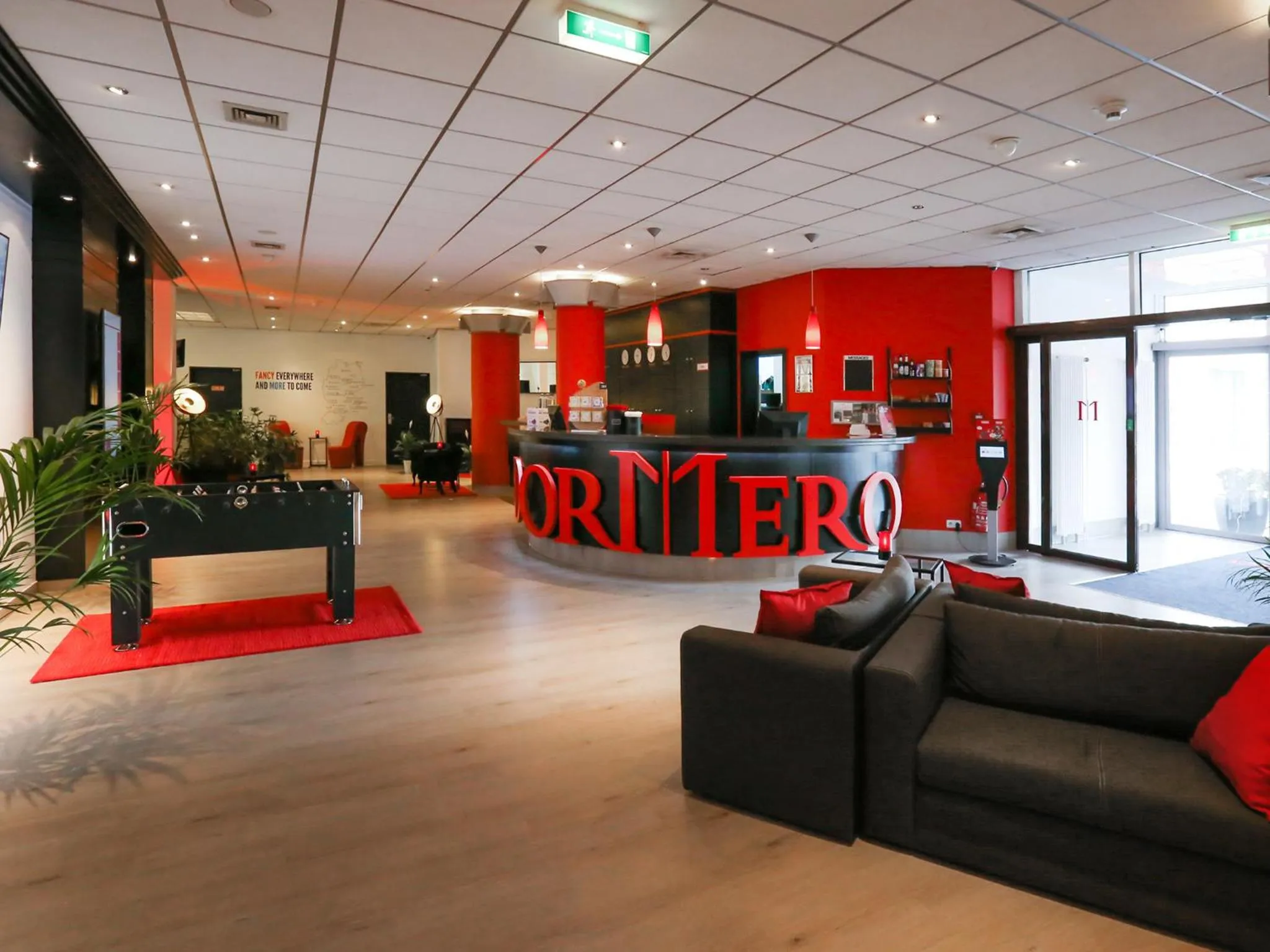 Lobby or reception in DORMERO Hotel Dessau-Roßlau