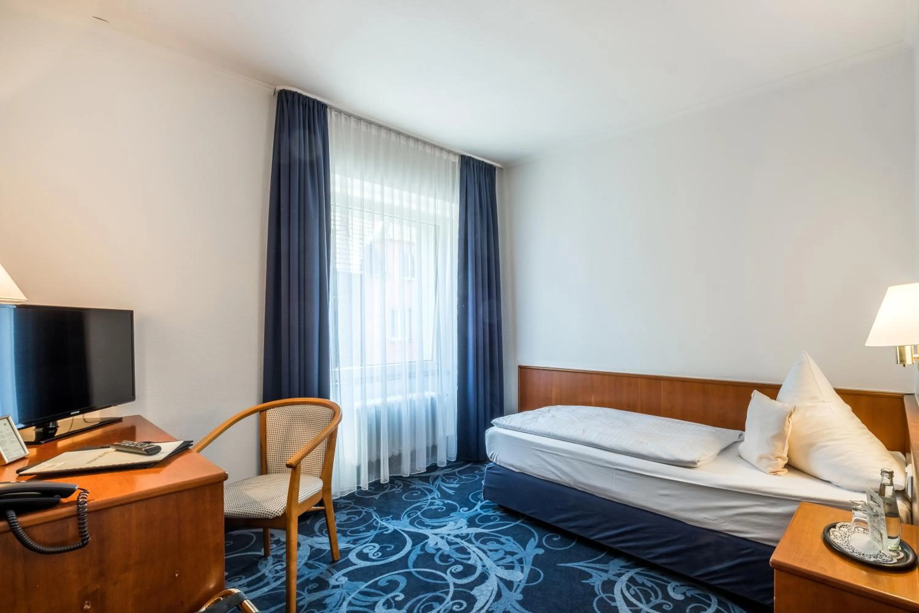 Photo of the whole room, Bed in Hotel Gertrudenhof