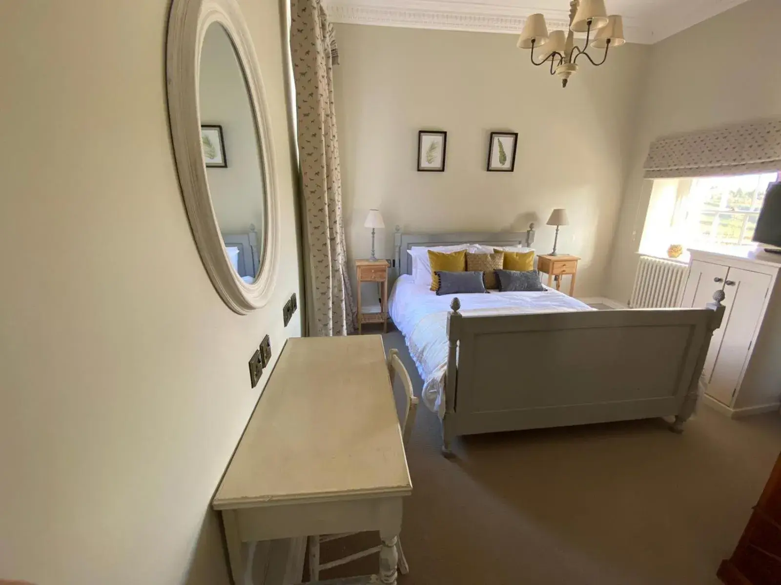 Double Room with Garden View - single occupancy in Kedleston Country House B&B Double Room with Garden View - single occupancy in Kedleston Country House B&B