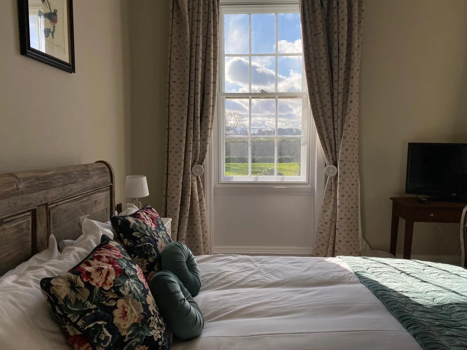 Bedroom, Bed in Kedleston Country House B&B