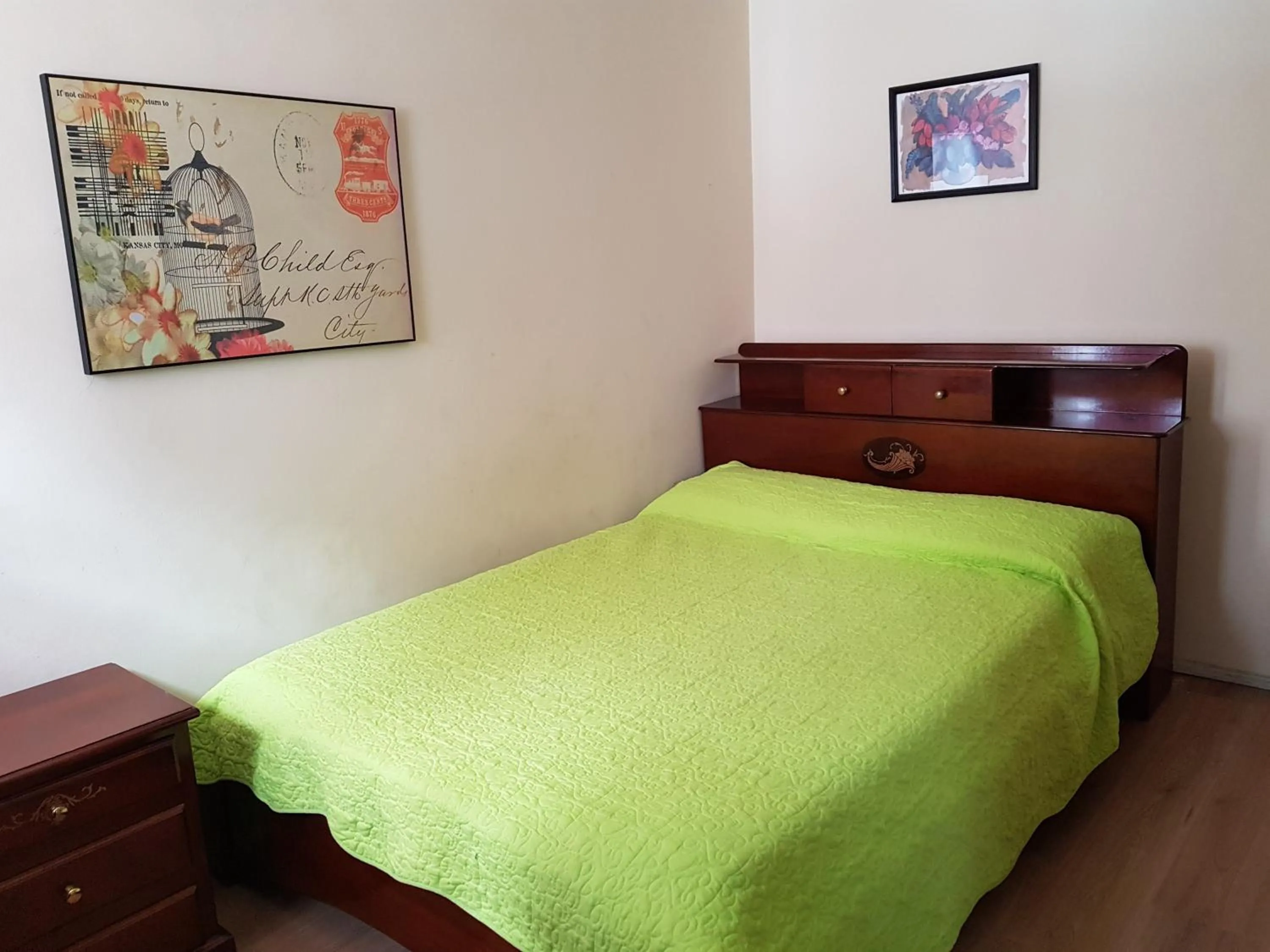 Bed in Petite Maison