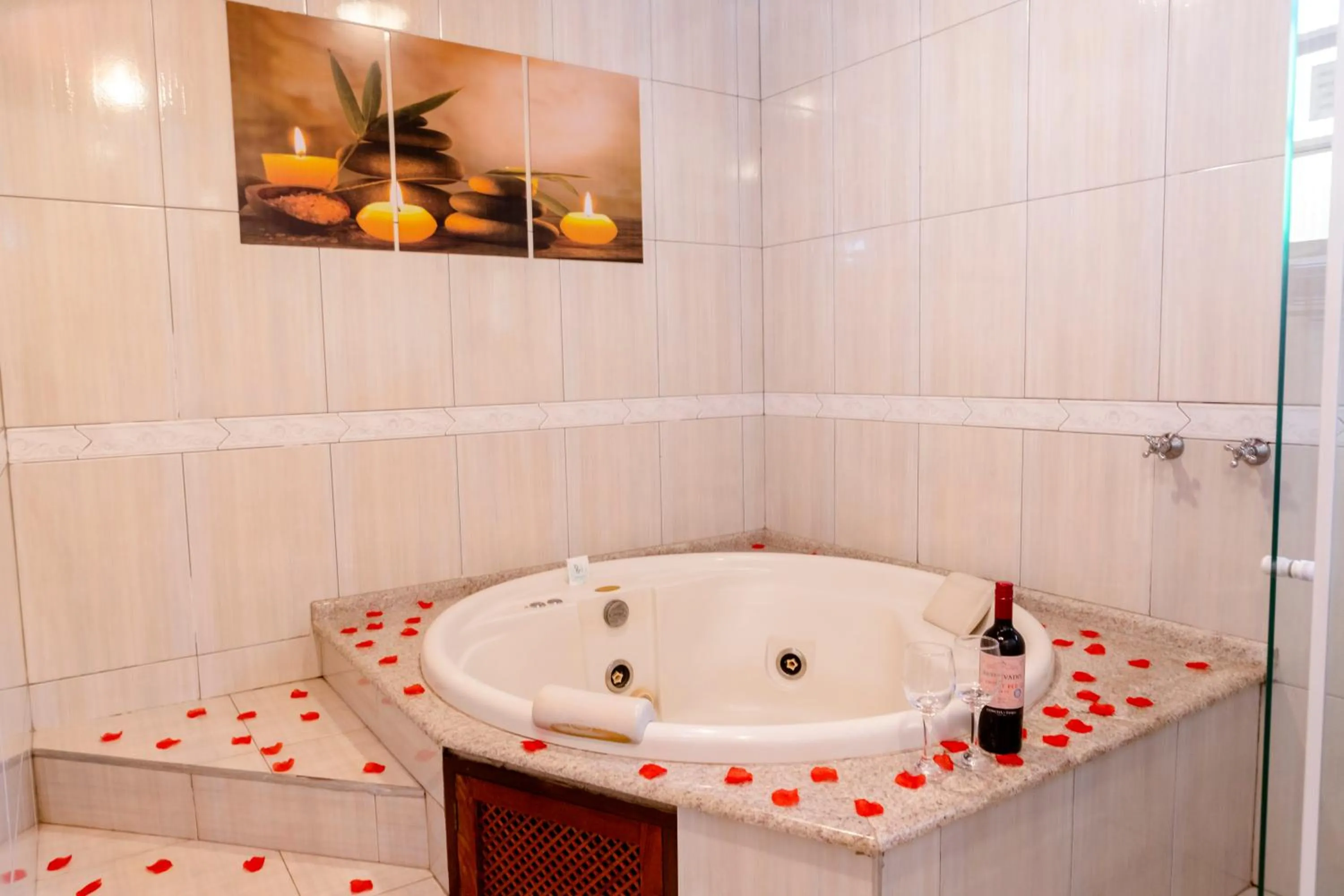 Hot Tub in Pousada Portal da Serra