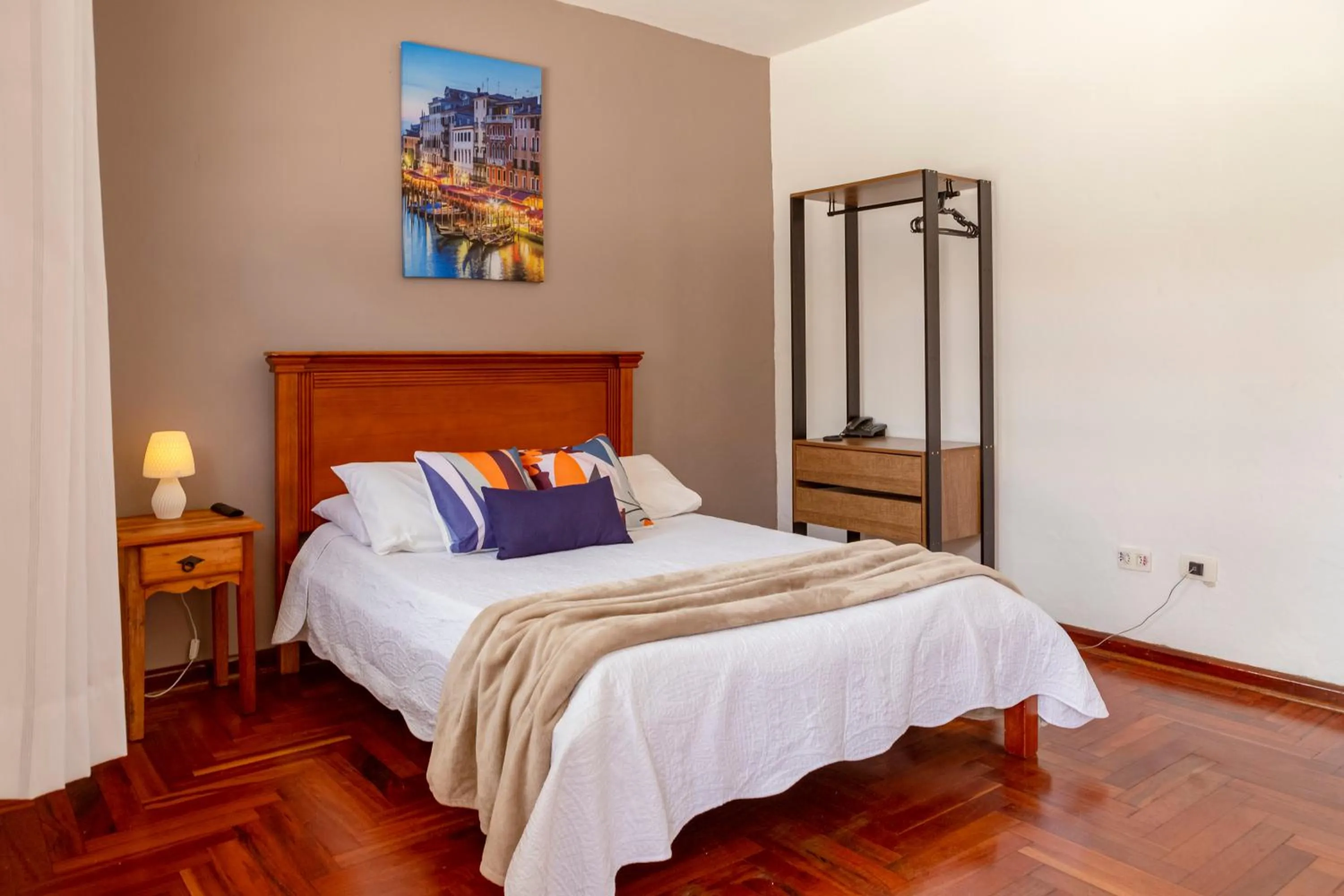 Photo of the whole room, Bed in Pousada Portal da Serra