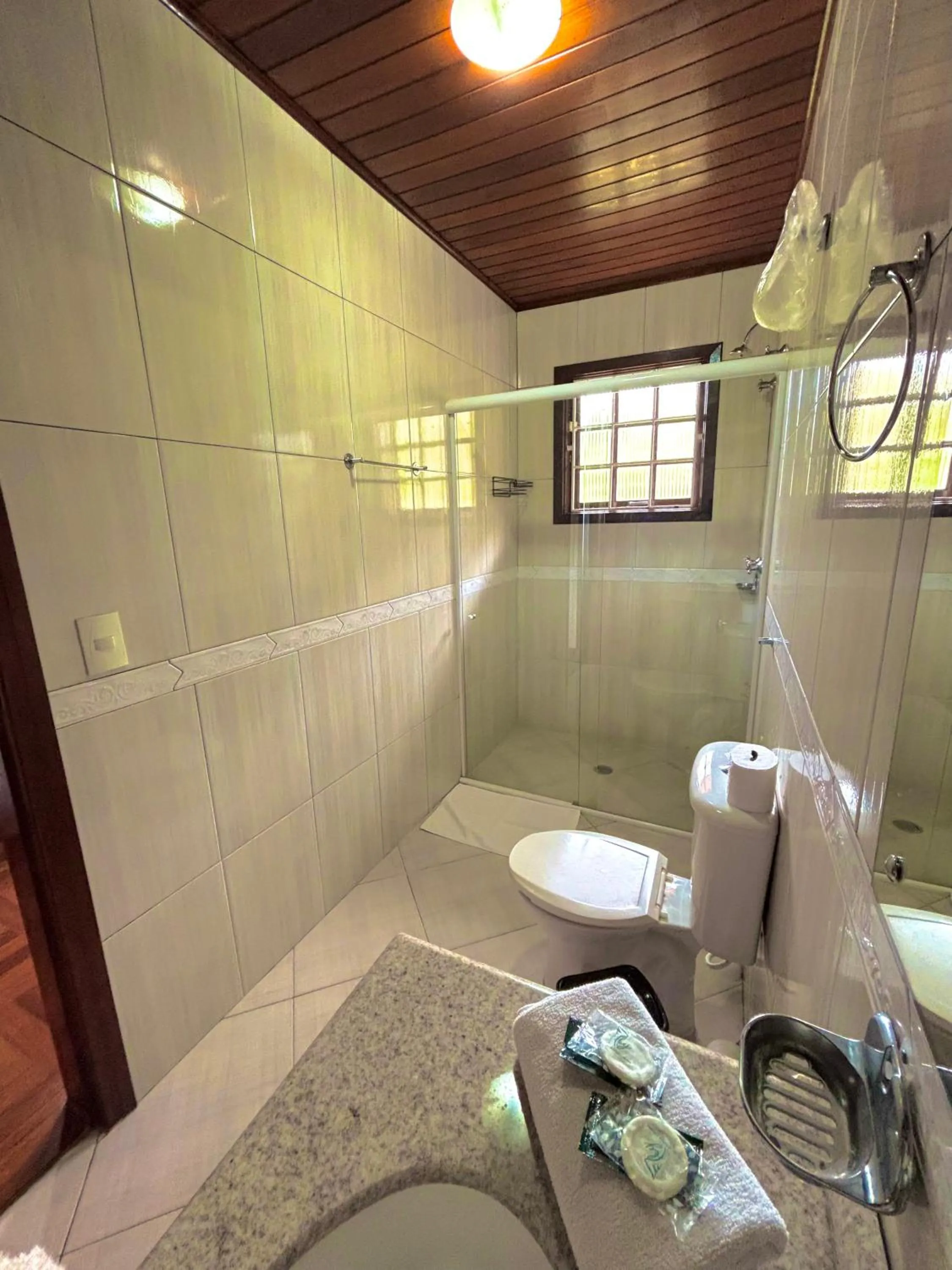 Bathroom in Pousada Portal da Serra