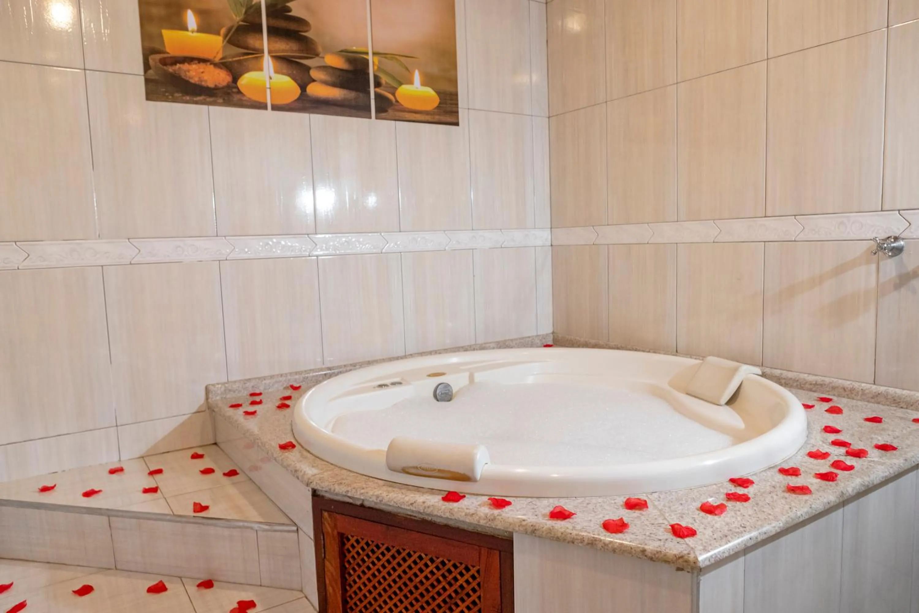 Hot Tub in Pousada Portal da Serra