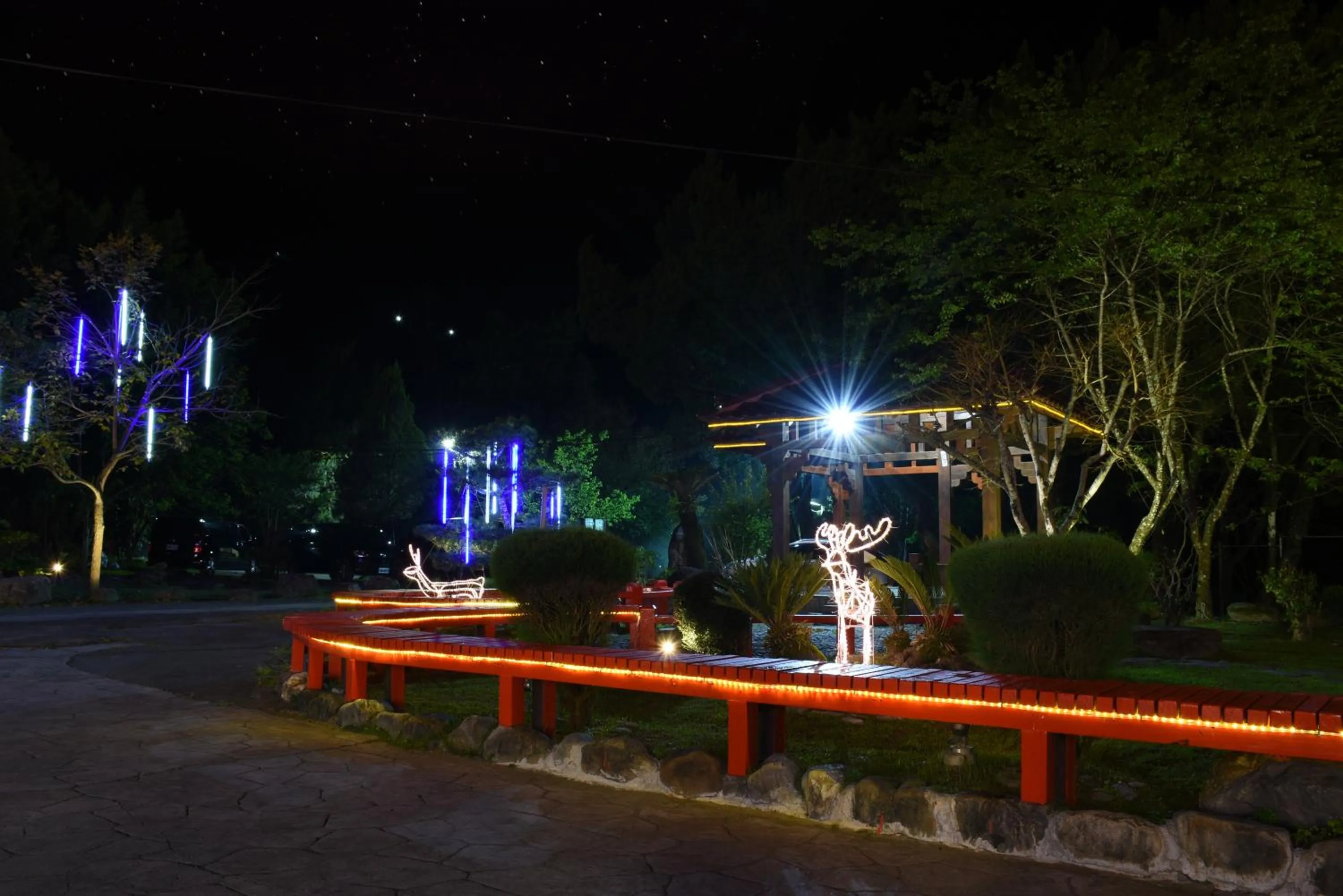 Property building in Honey Moon Hotel