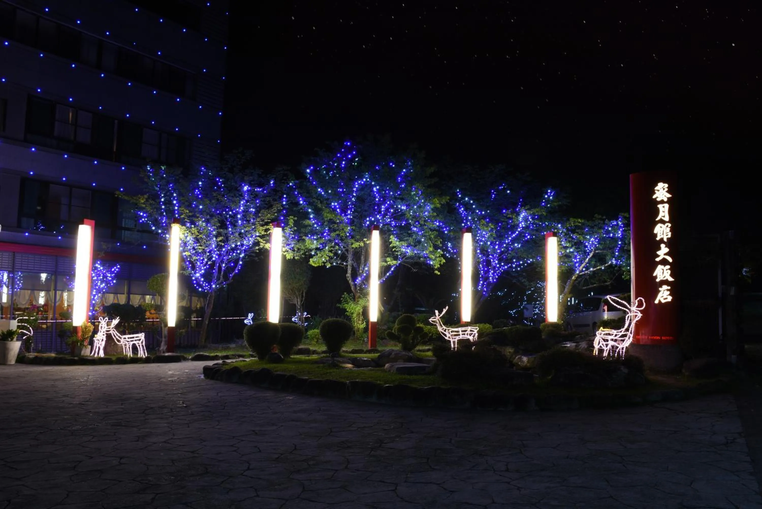 Property building in Honey Moon Hotel