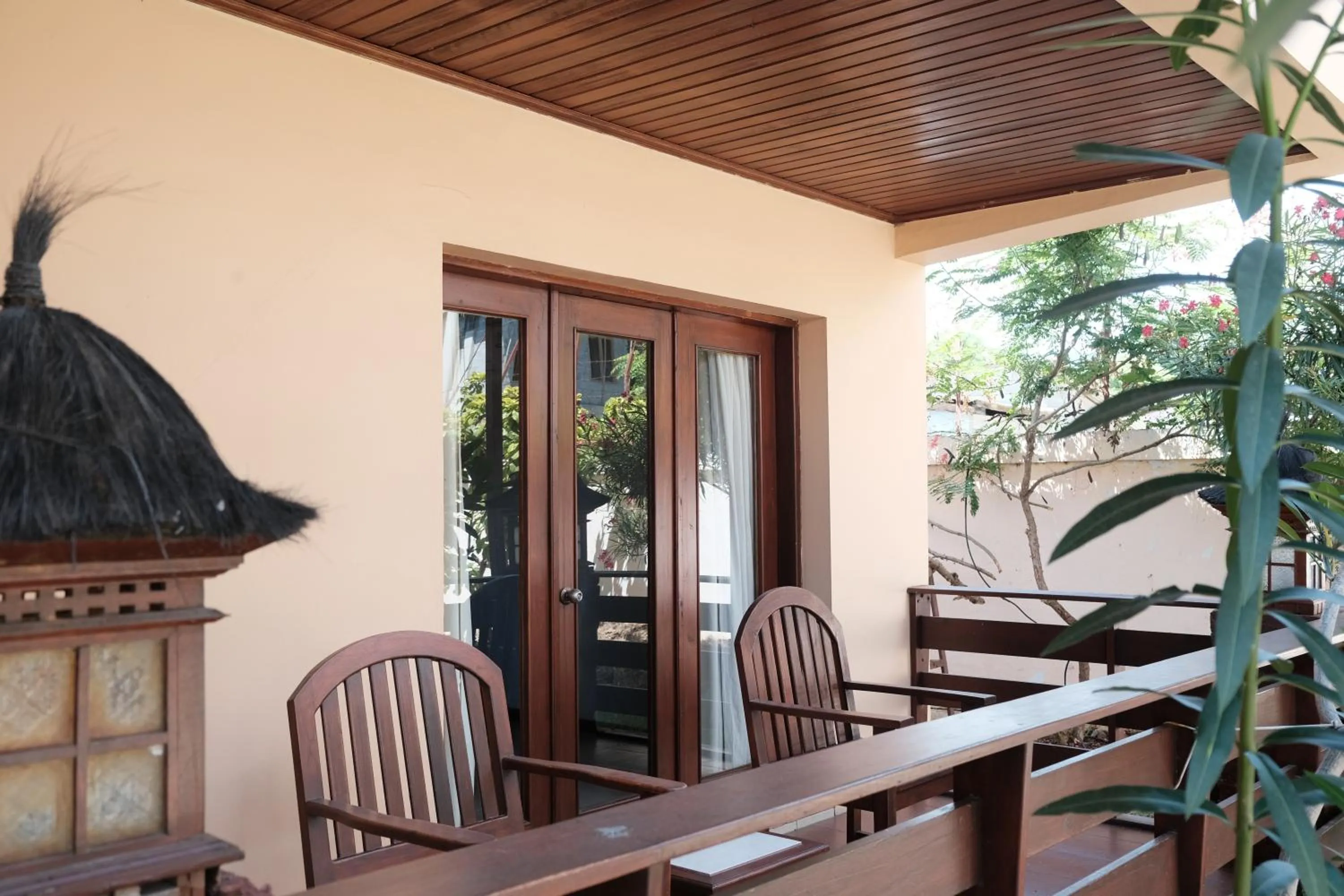 Patio in Arbiru Beach Resort