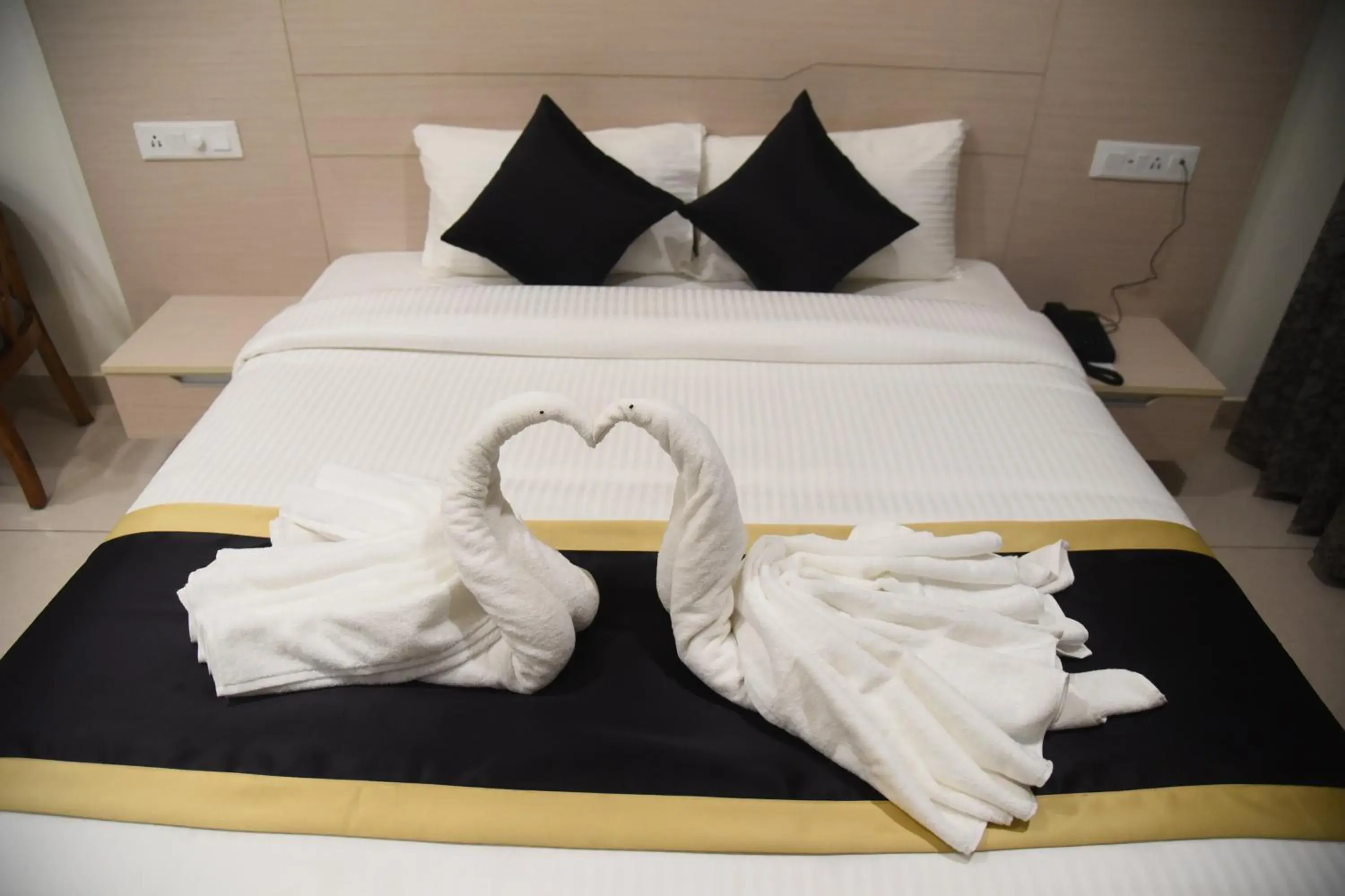 Large Double Room in Hotel Hamilton Large Double Room in Hotel Hamilton