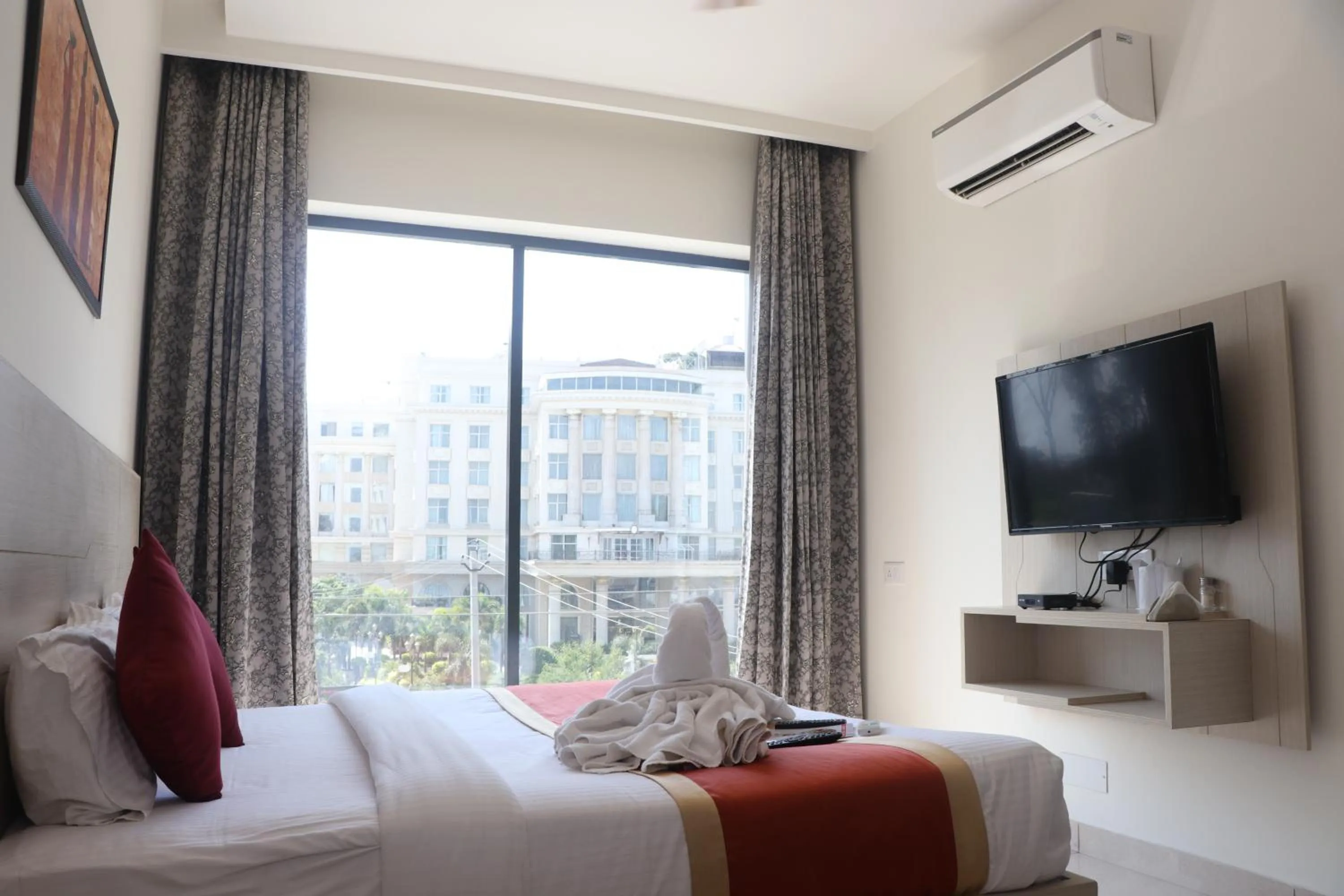 Street view, Bed in Hotel Hamilton