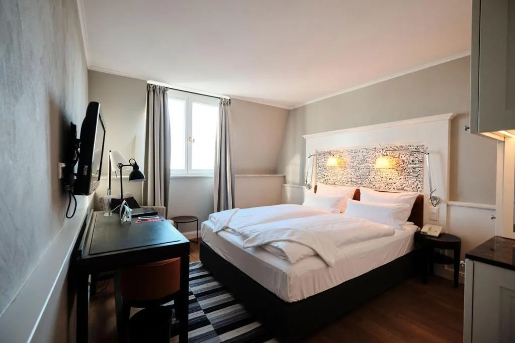 Bed in Hotel Halm Konstanz