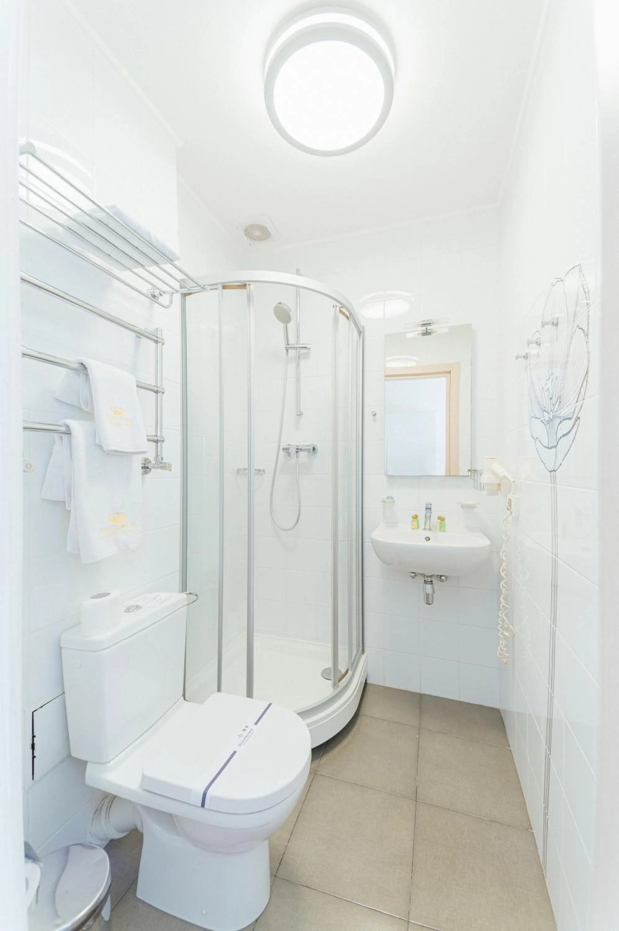 Photo of the whole room in Boutique Hotel Palais Royal