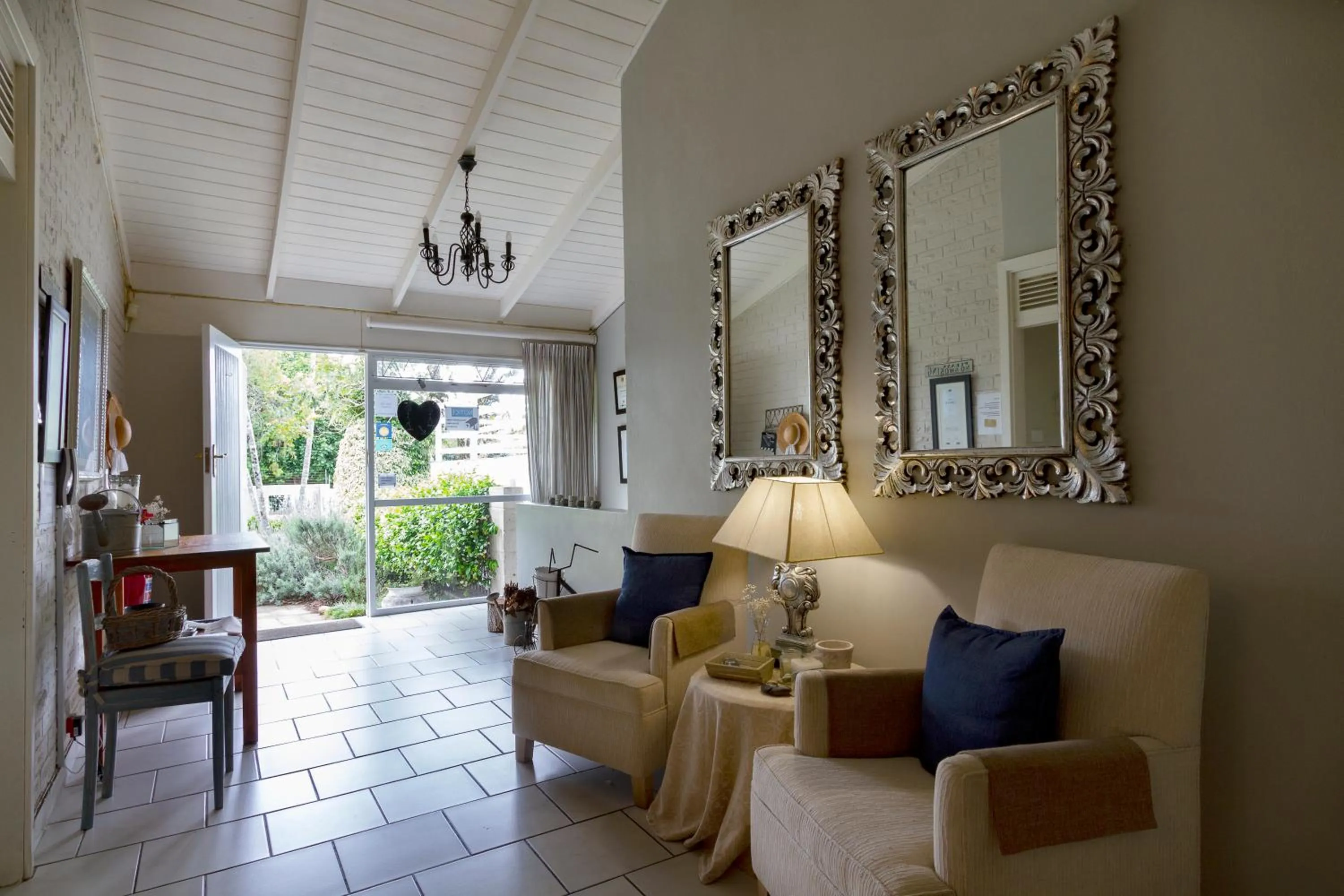Seating area in Avillahouse Guesthouse