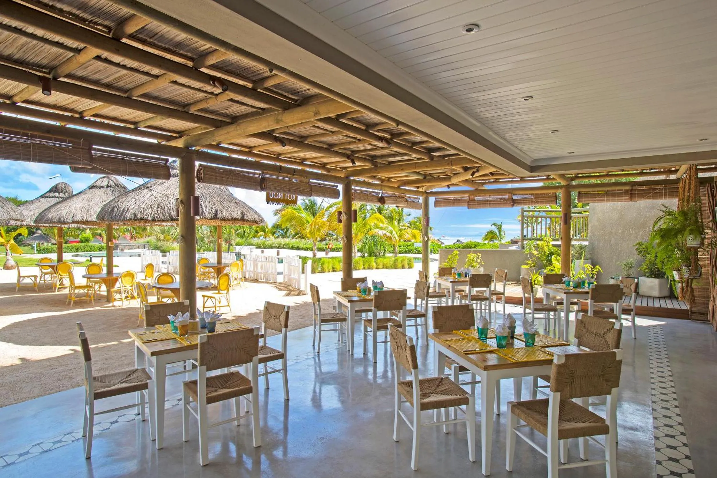 Restaurant/places to eat in Zilwa Attitude