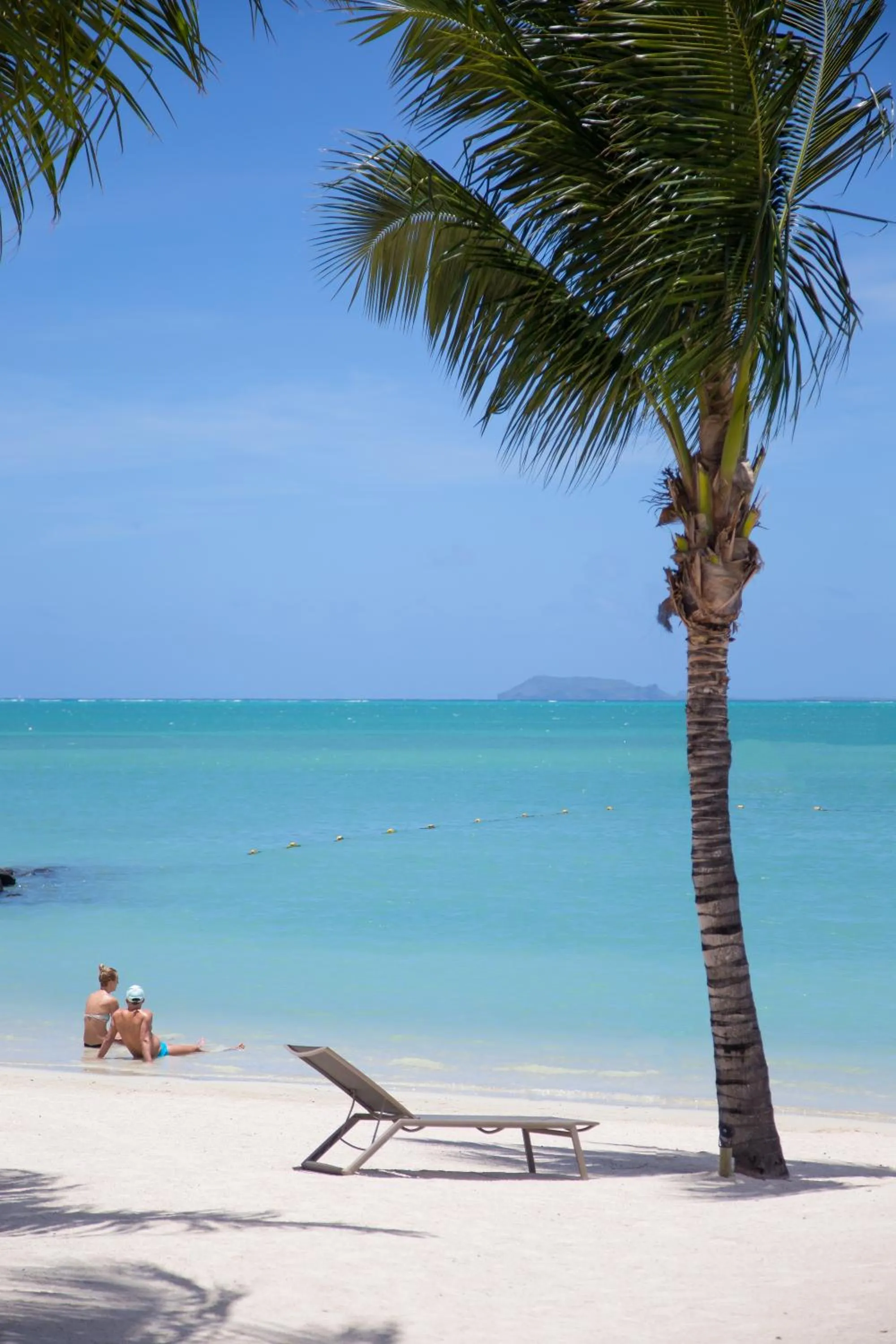 Beach in Zilwa Attitude