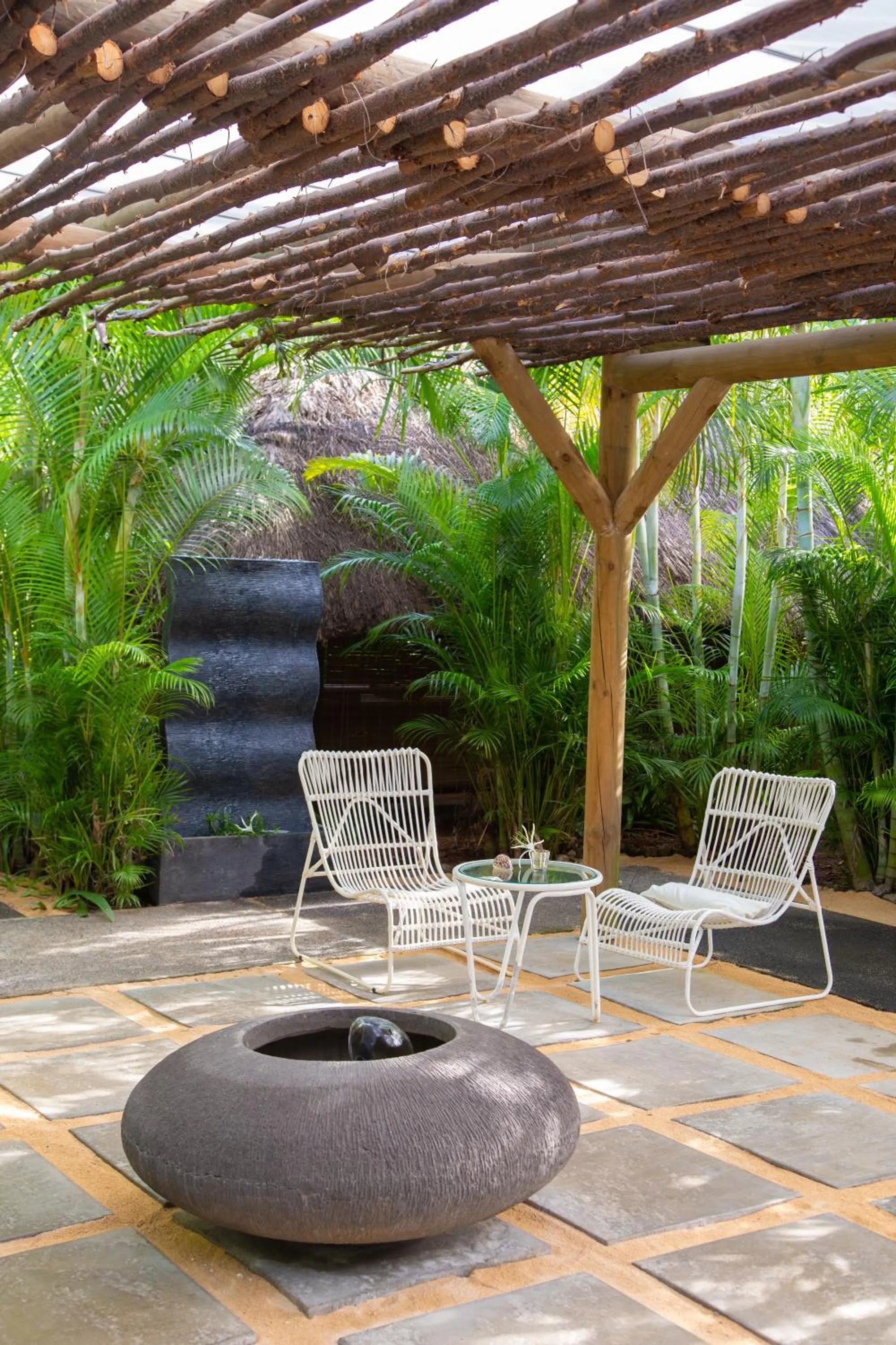 Garden in Zilwa Attitude