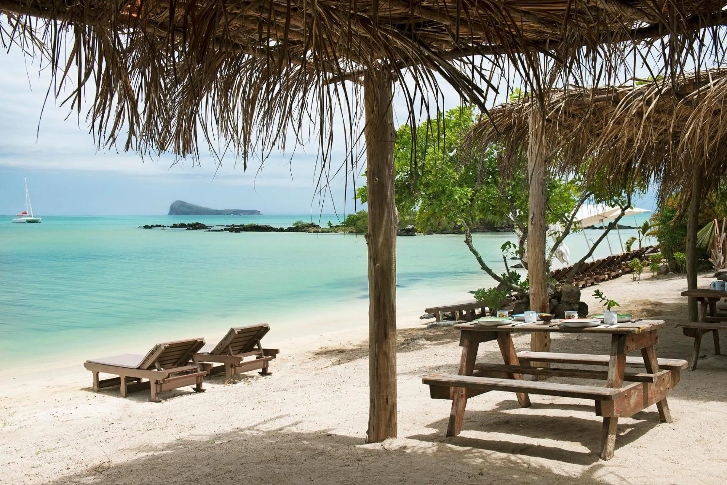 Restaurant/places to eat in Zilwa Attitude