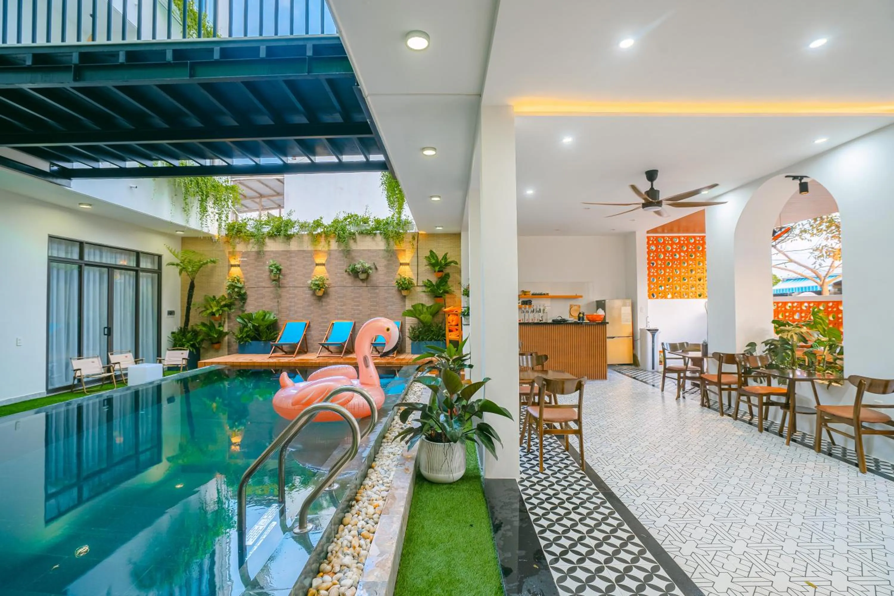 Swimming pool in Beach Palm Villa Hoi An