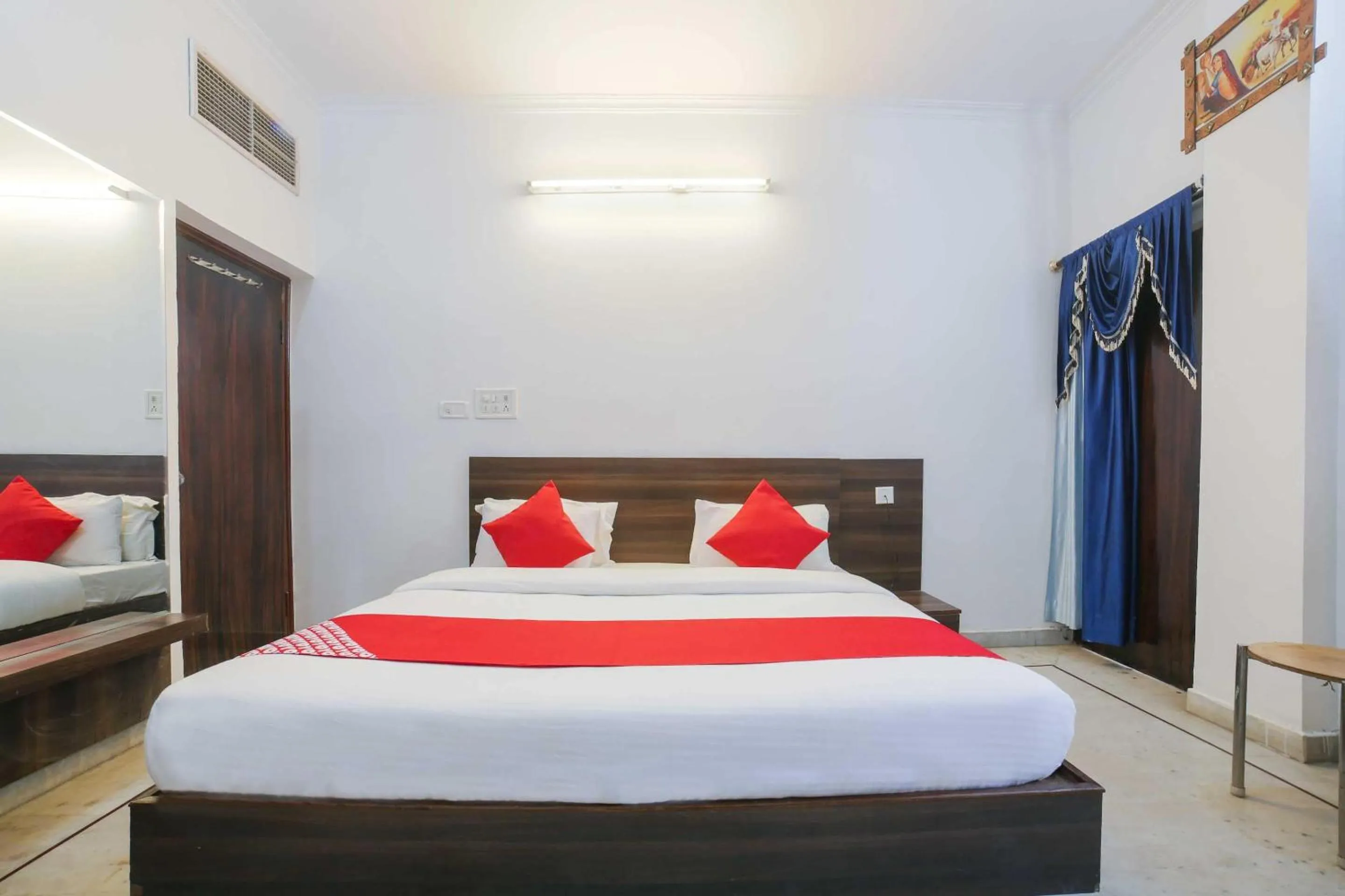 Bedroom, Bed in Hotel O Ridhi Sidhi Regency