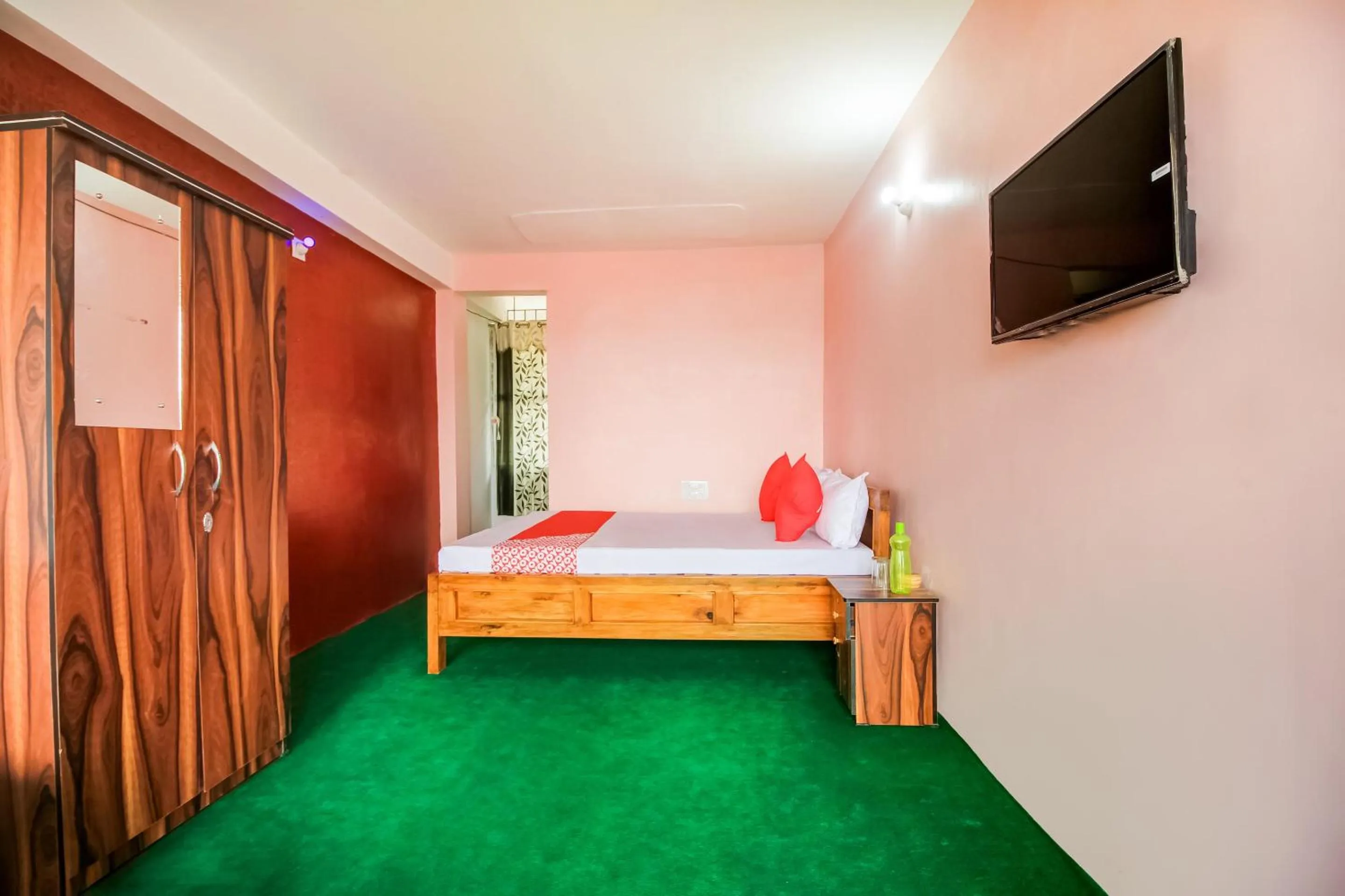 Bedroom in Hotel O Uzen Homestay