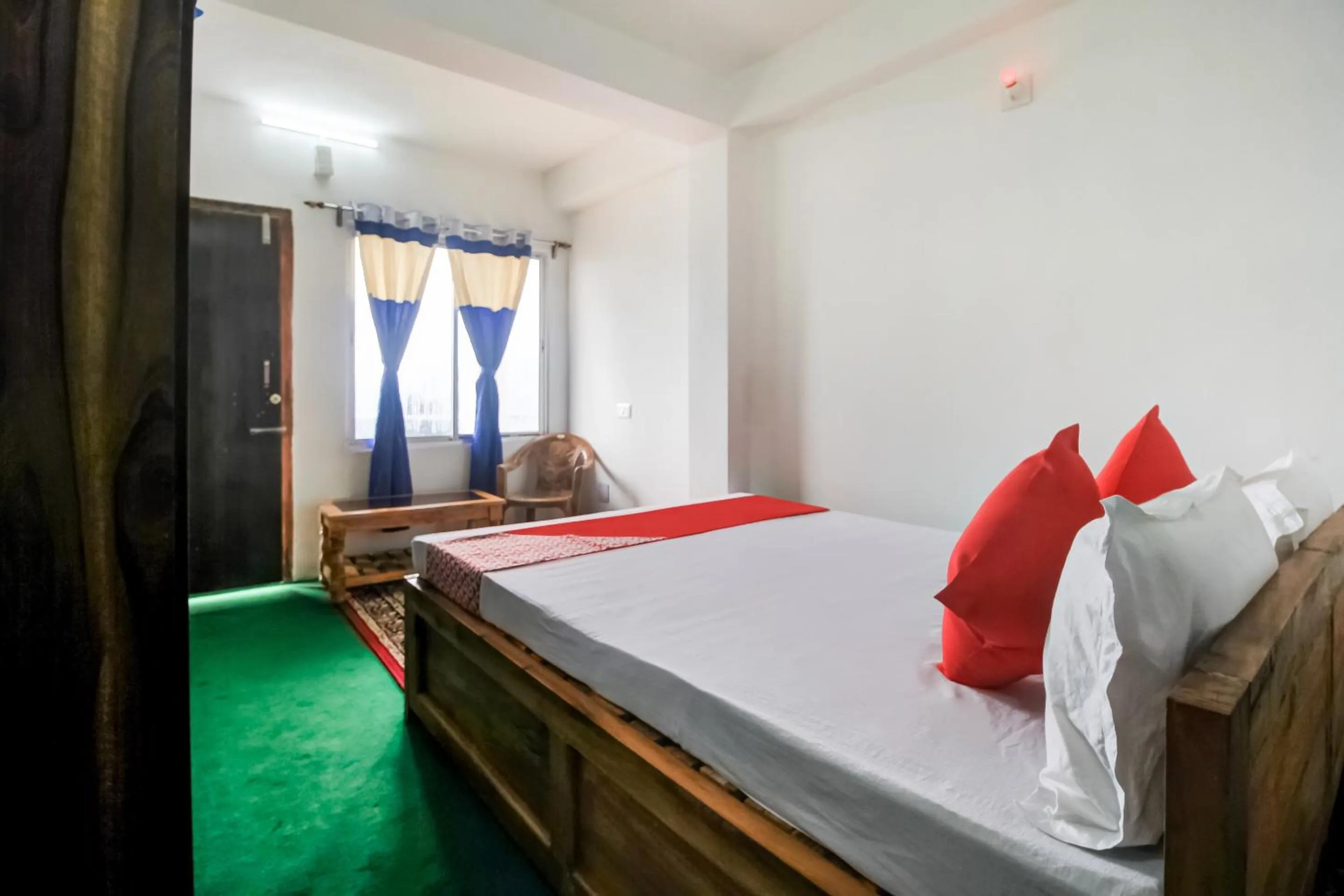 Bedroom in Hotel O Uzen Homestay