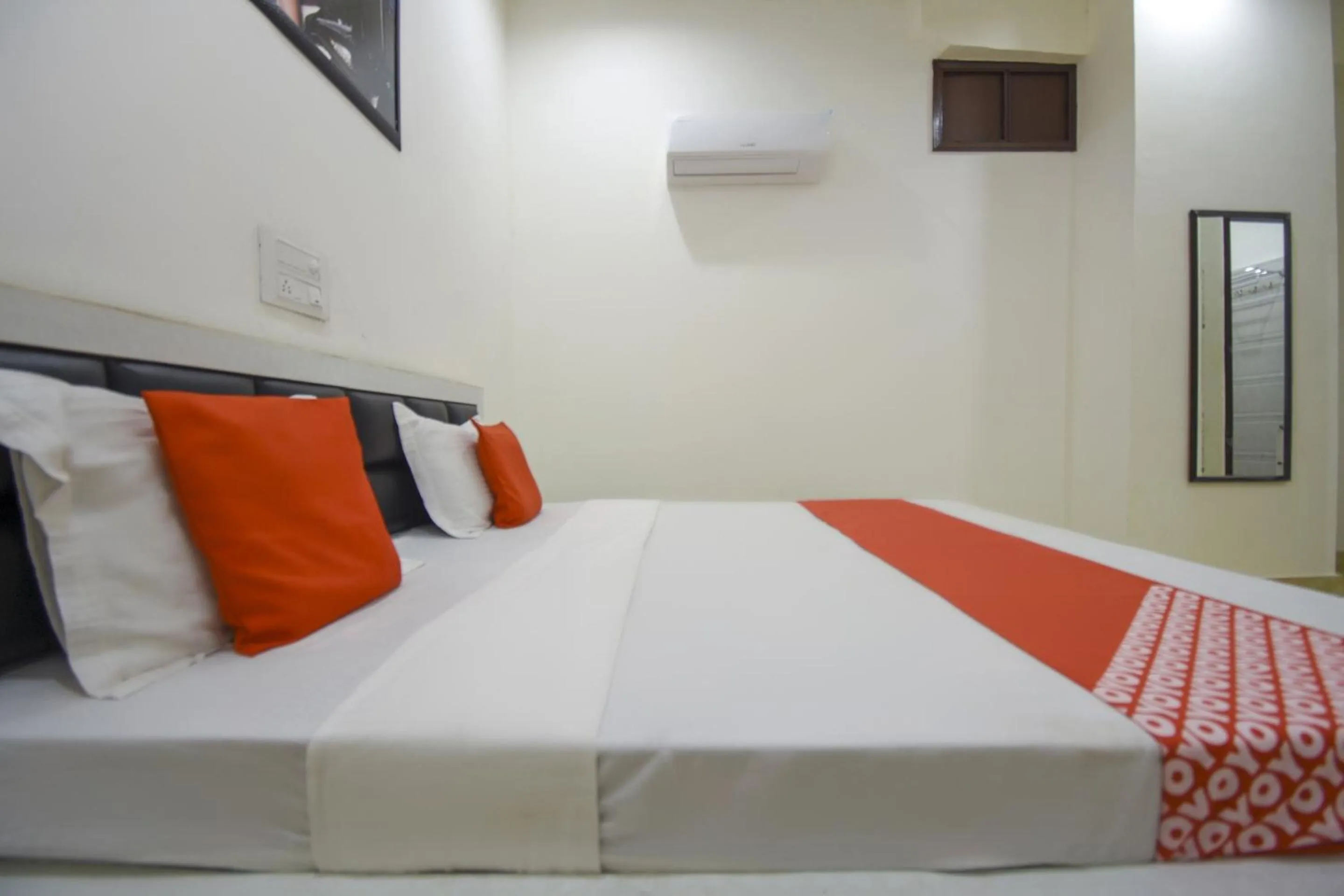 Bedroom in Hotel O 71214 Hotel Welcome Inn