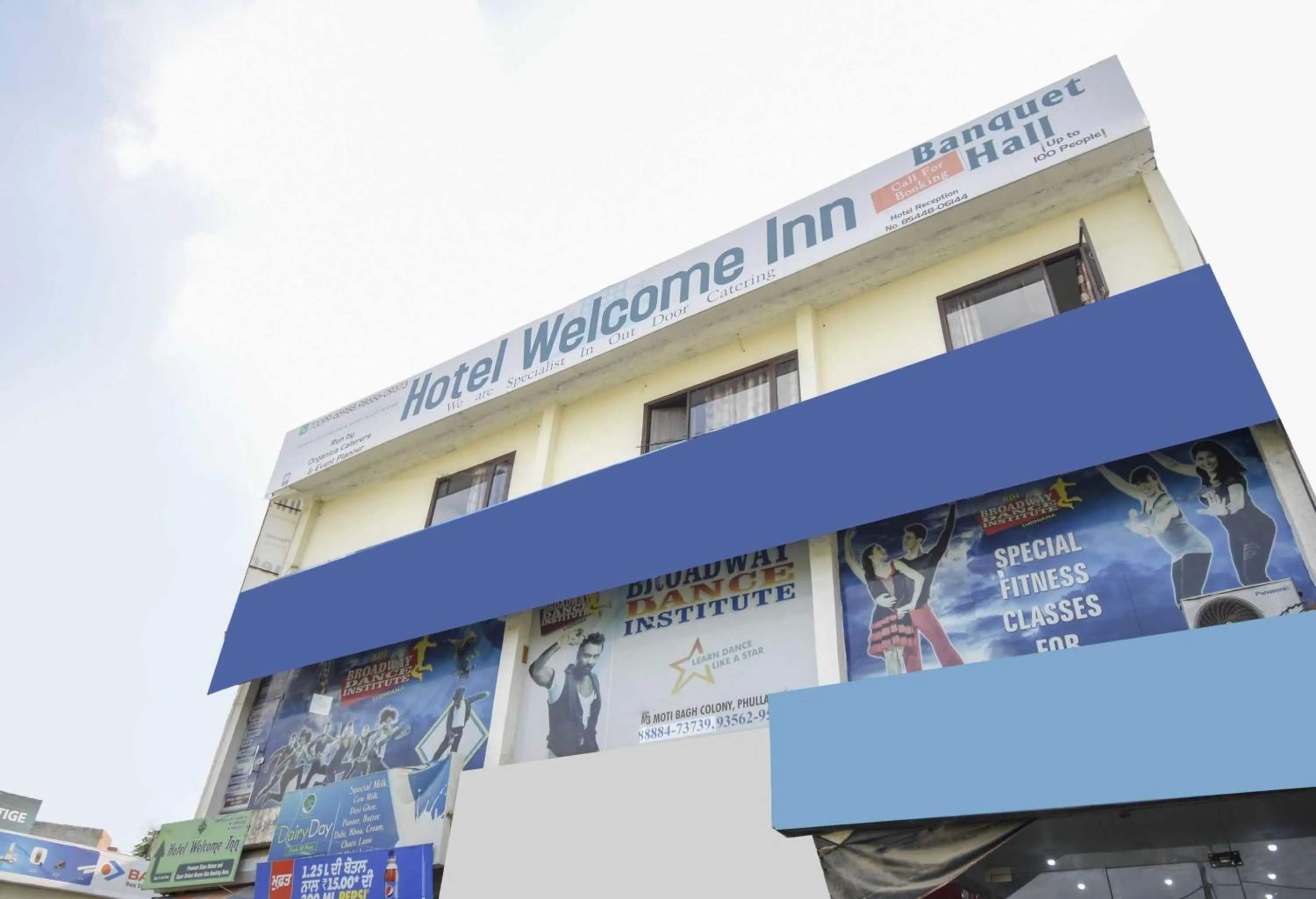 Facade/entrance in Hotel O 71214 Hotel Welcome Inn