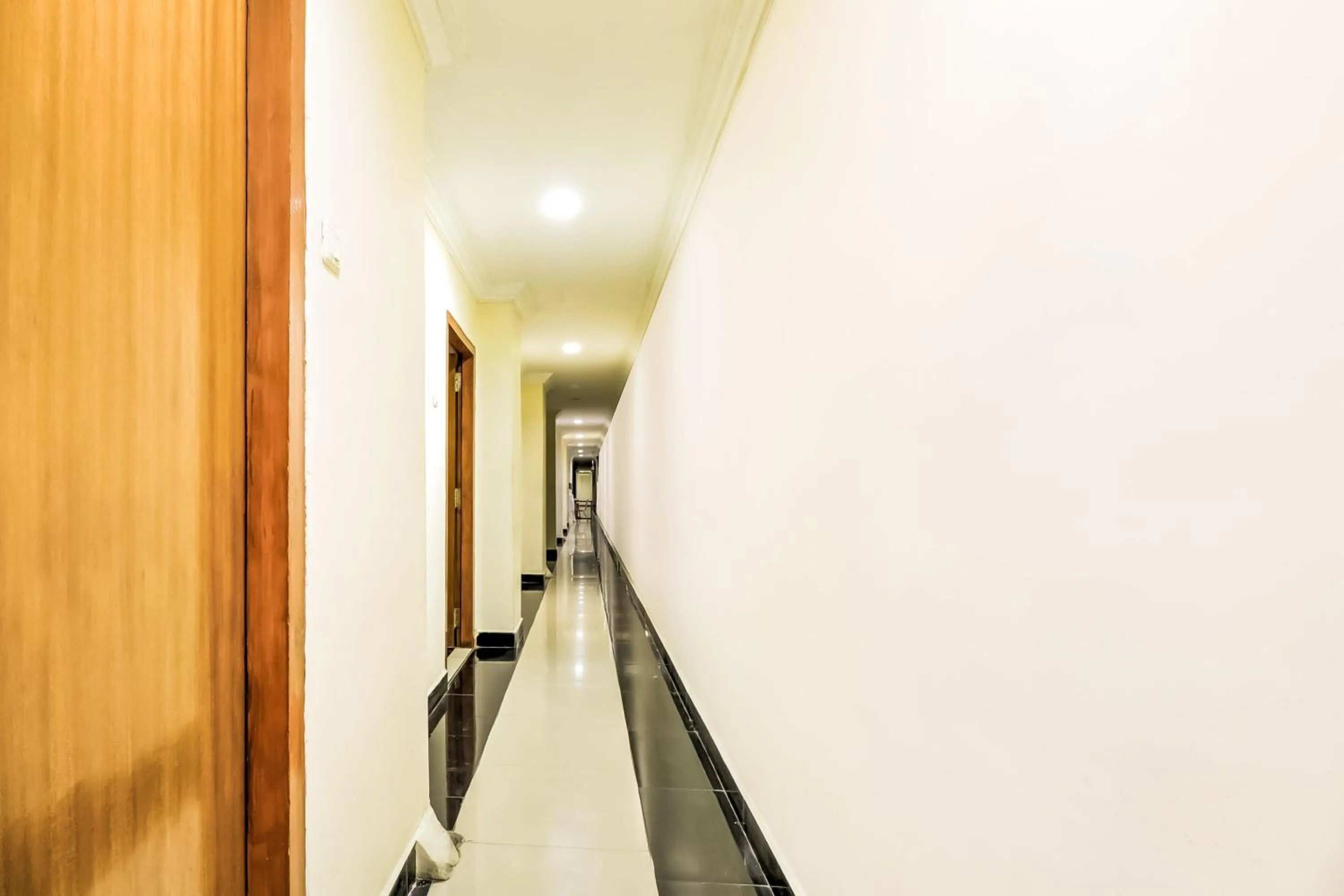 SPOT ON Srinivasa Residency