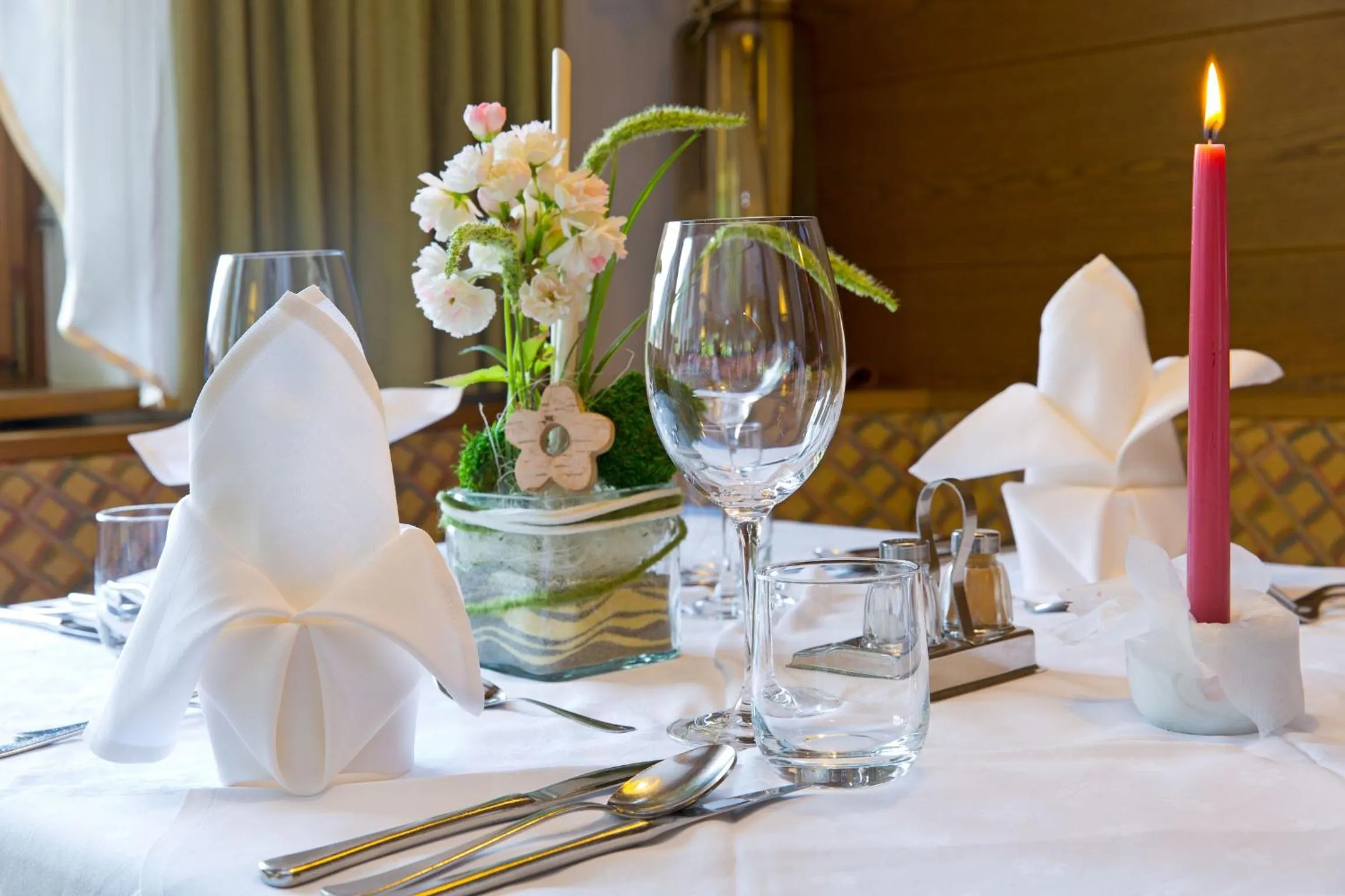 Restaurant/places to eat in Hotel Waldruhe