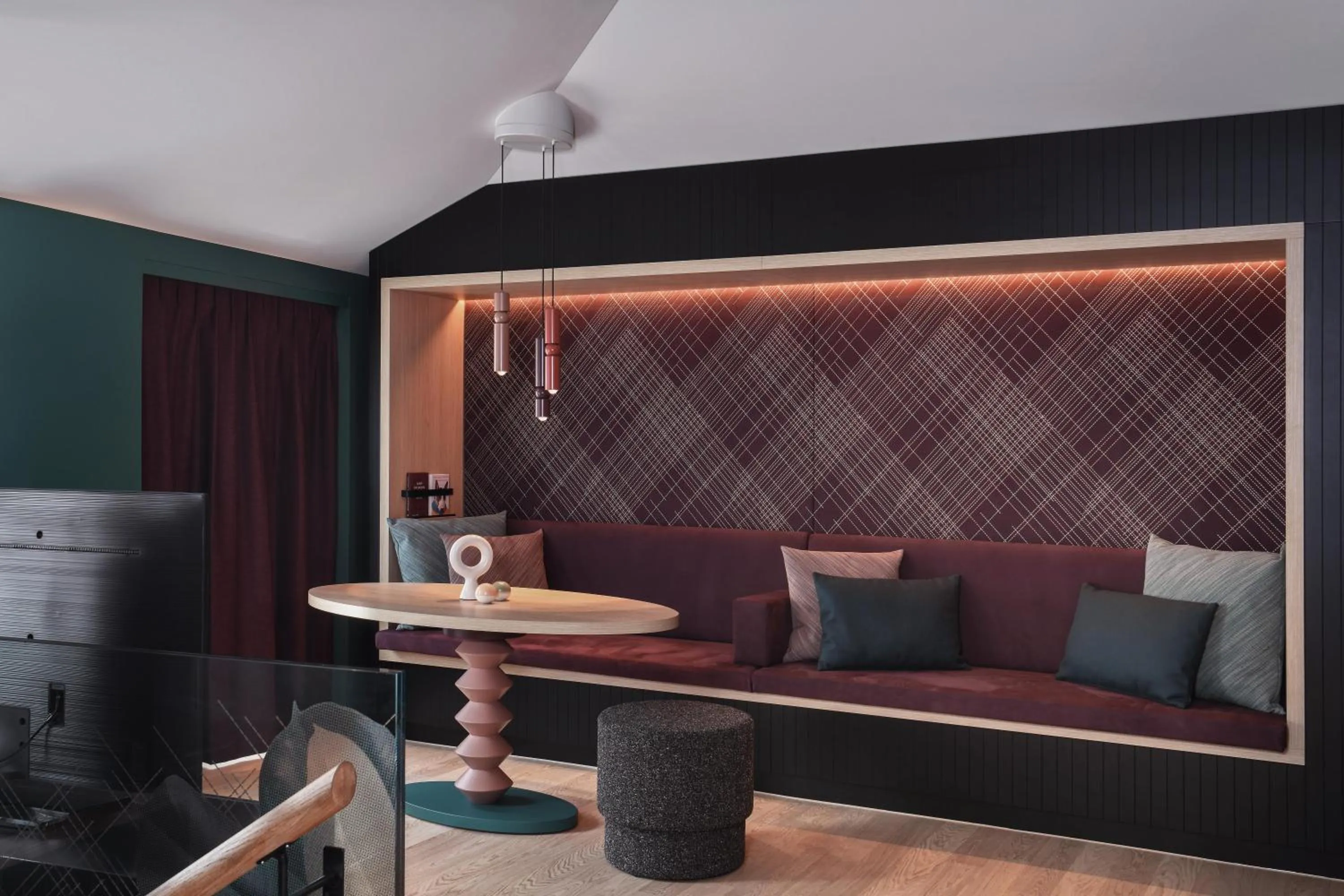 Photo of the whole room in Sorell Boutique-Hotel St Peter Zürich