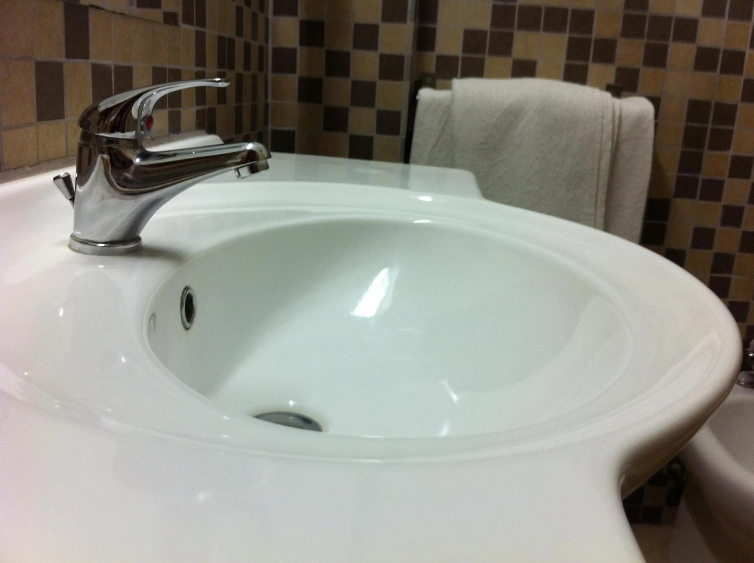 Bathroom in Hotel 106