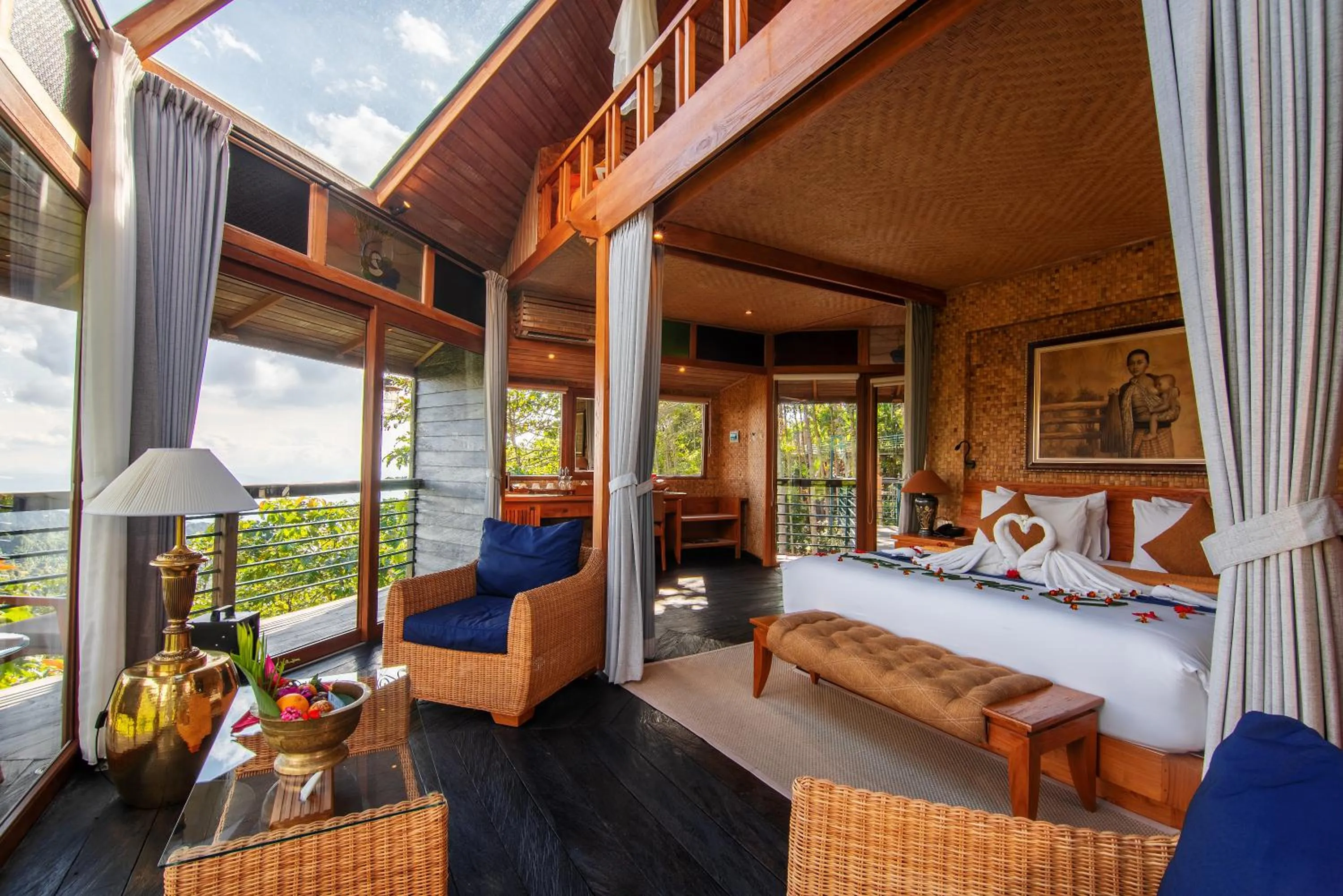 Balcony/Terrace, Bed in Munduk Heaven Luxury Villas