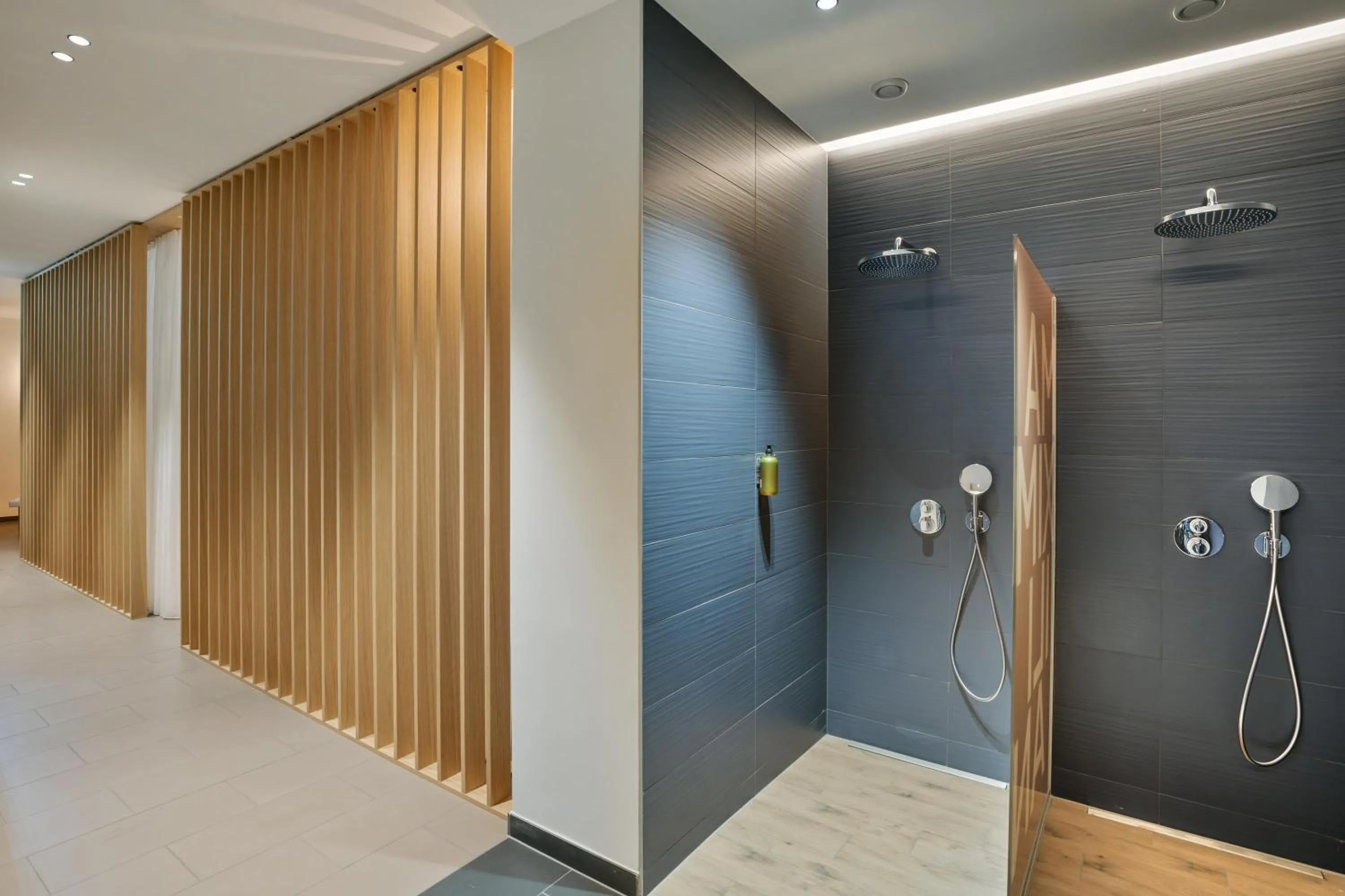 Spa and wellness centre/facilities in Austria Trend Hotel Maximilian