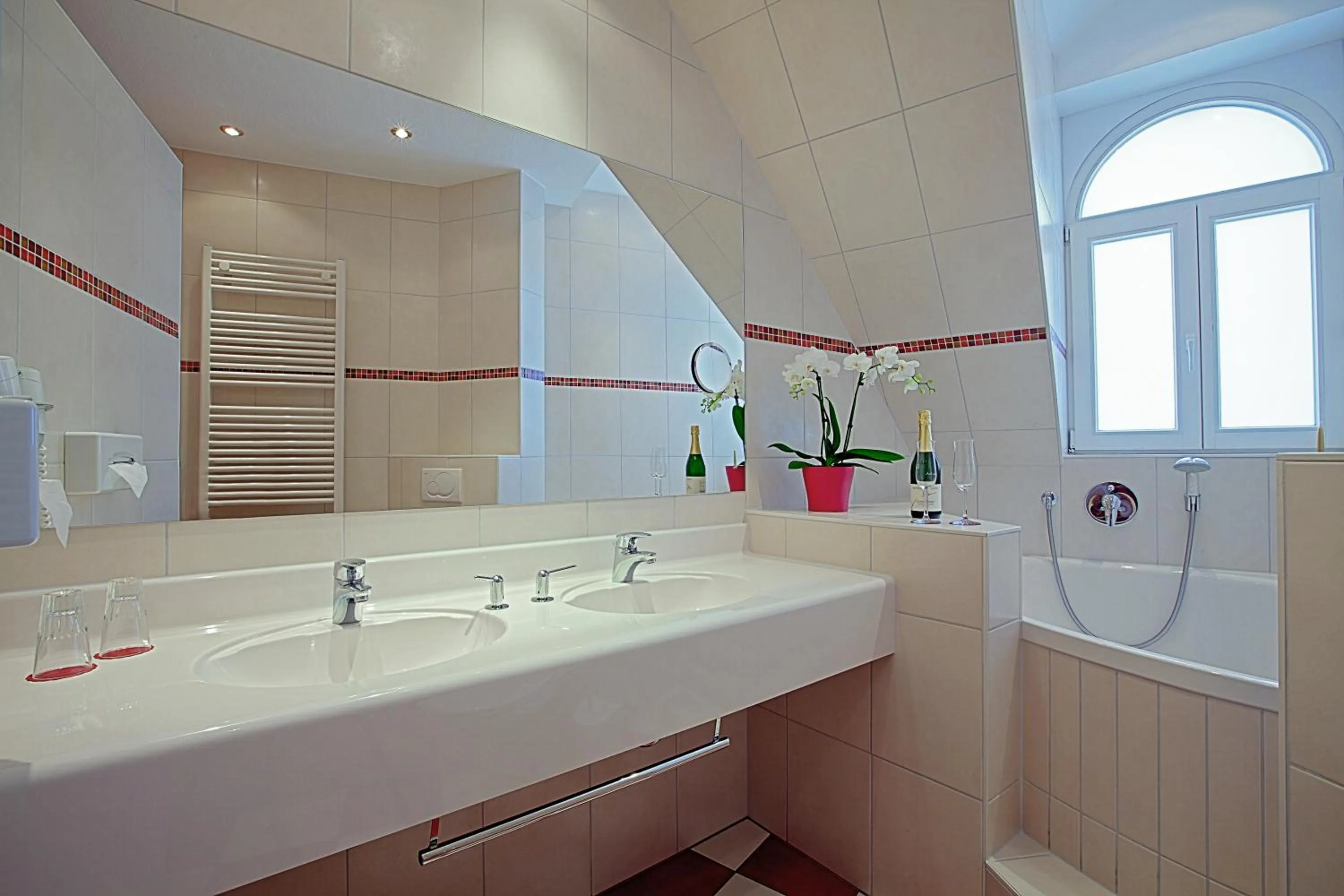 Bathroom in Hotel Goldene Rose