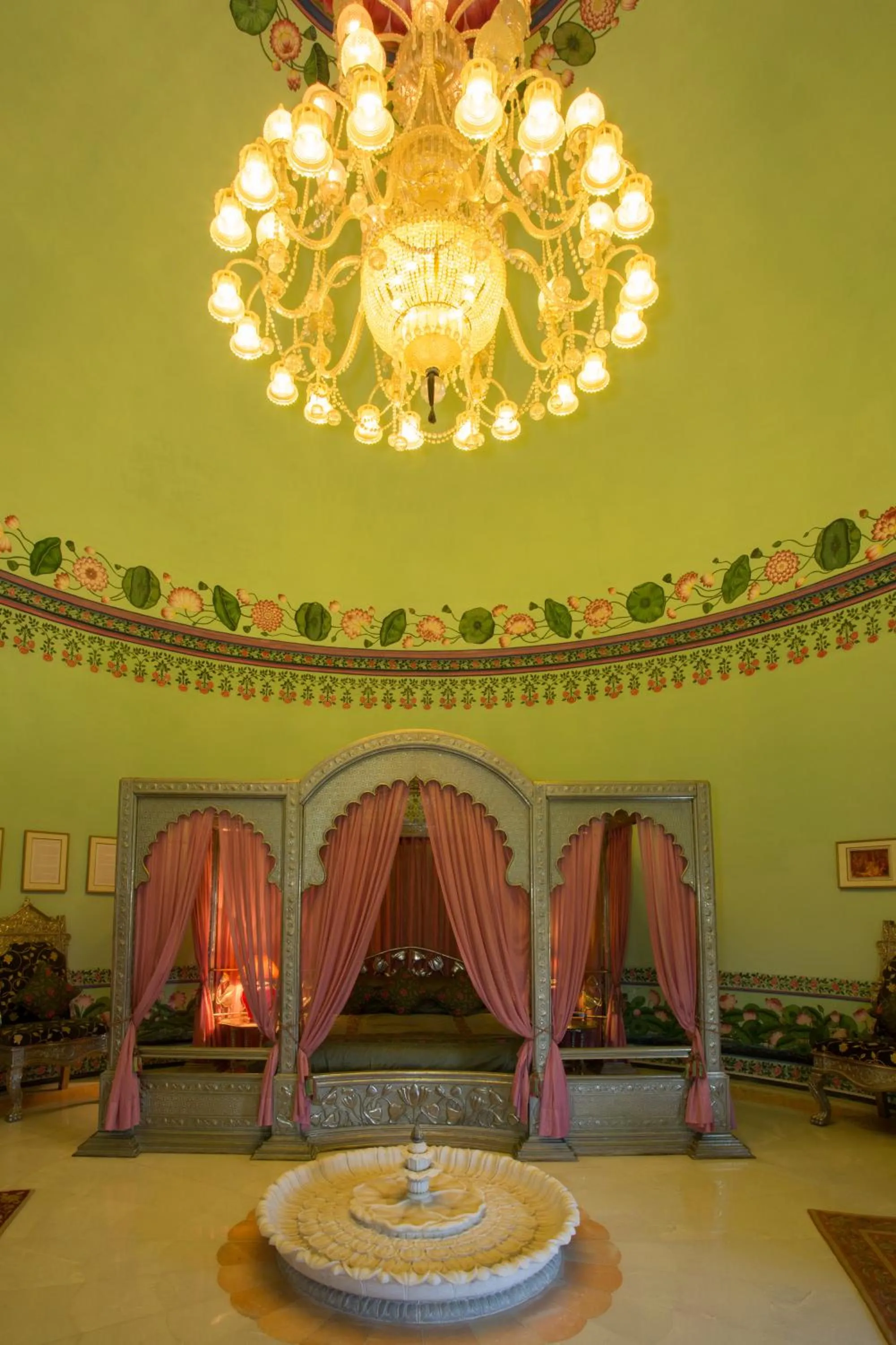 Area and facilities in Shiv Niwas Palace by HRH Group of Hotels