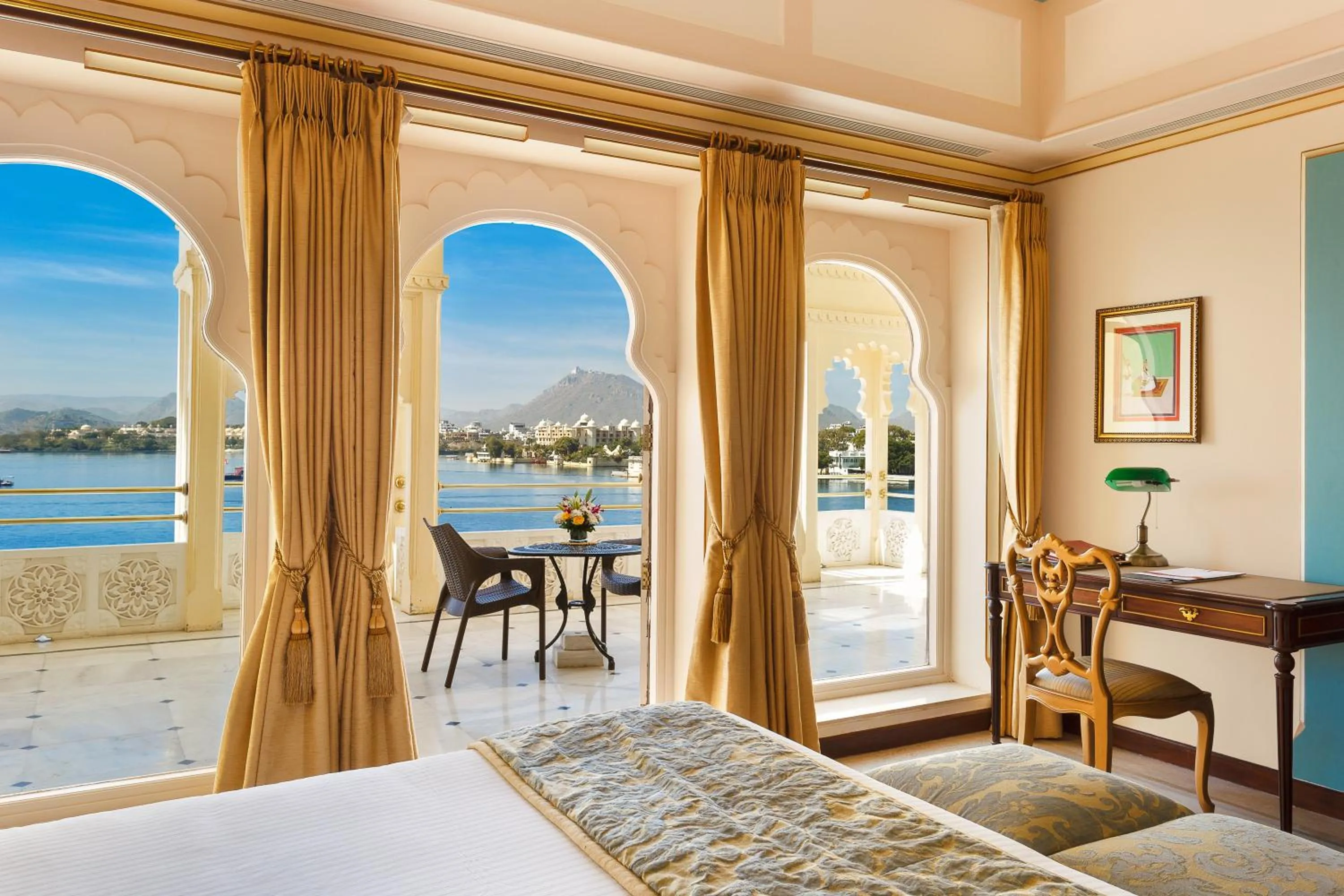View (from property/room), Bed in Taj Fateh Prakash Palace Udaipur