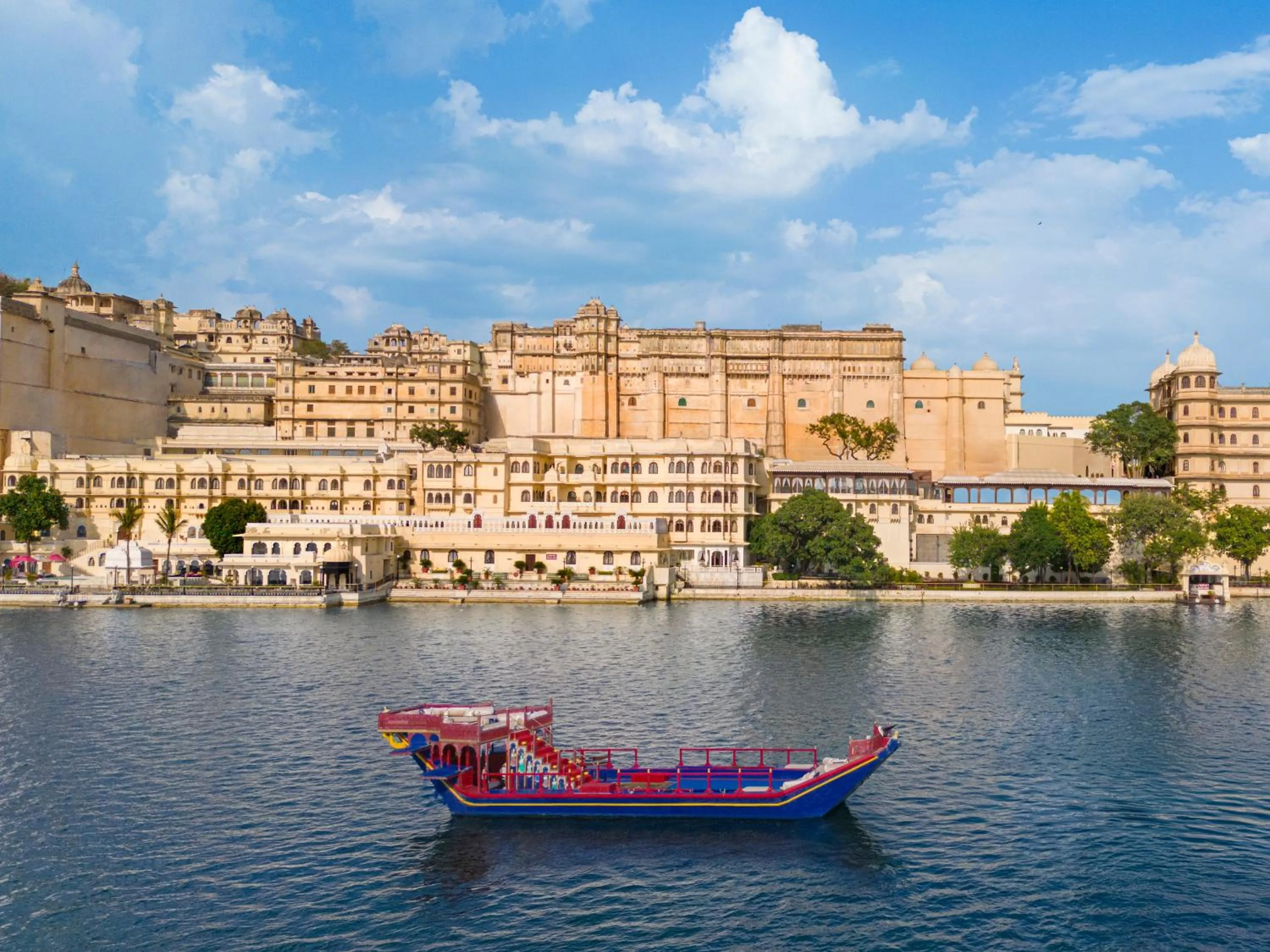 Facade/entrance in Taj Fateh Prakash Palace Udaipur