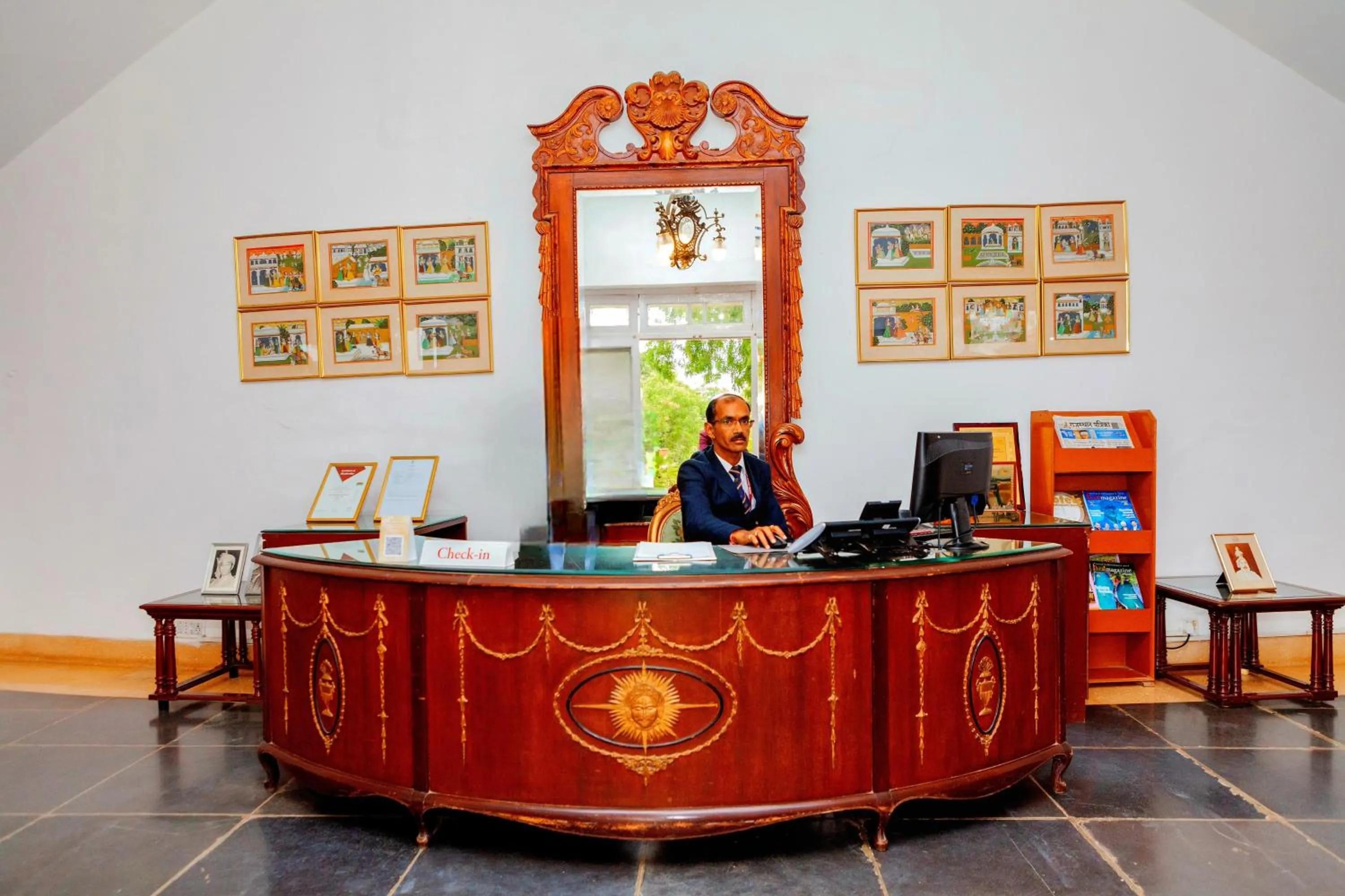 Lobby or reception in Shikarbadi Hotel - By The Lake Heritage by HRH Group of Hotels