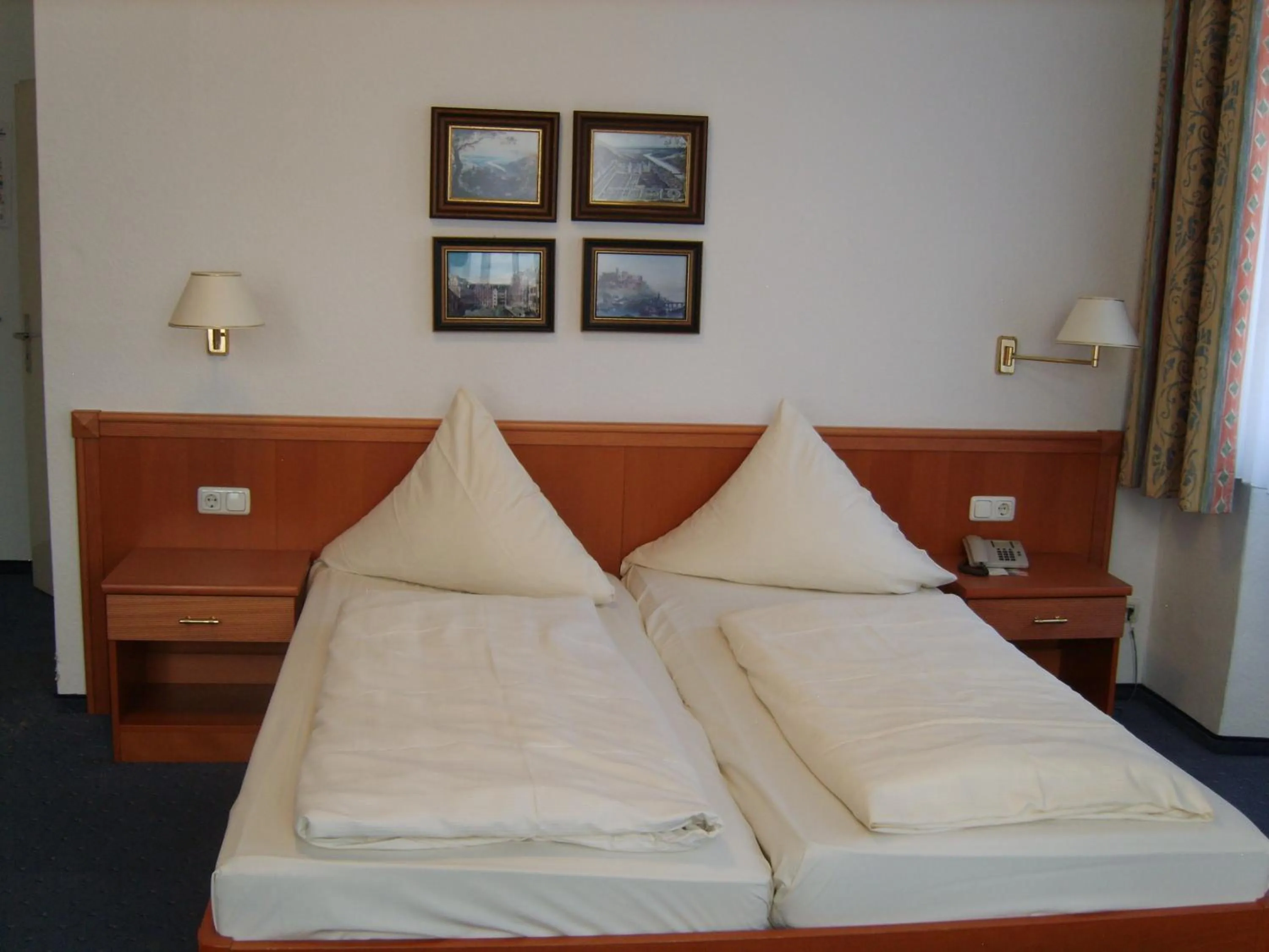 Bed in Vier Jahreszeiten