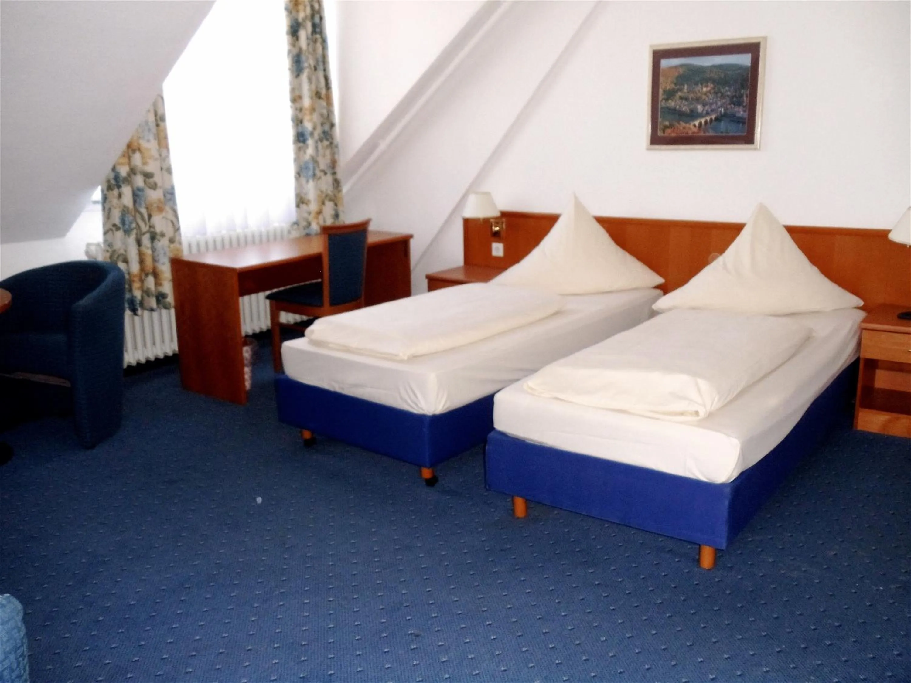 Bed in Vier Jahreszeiten