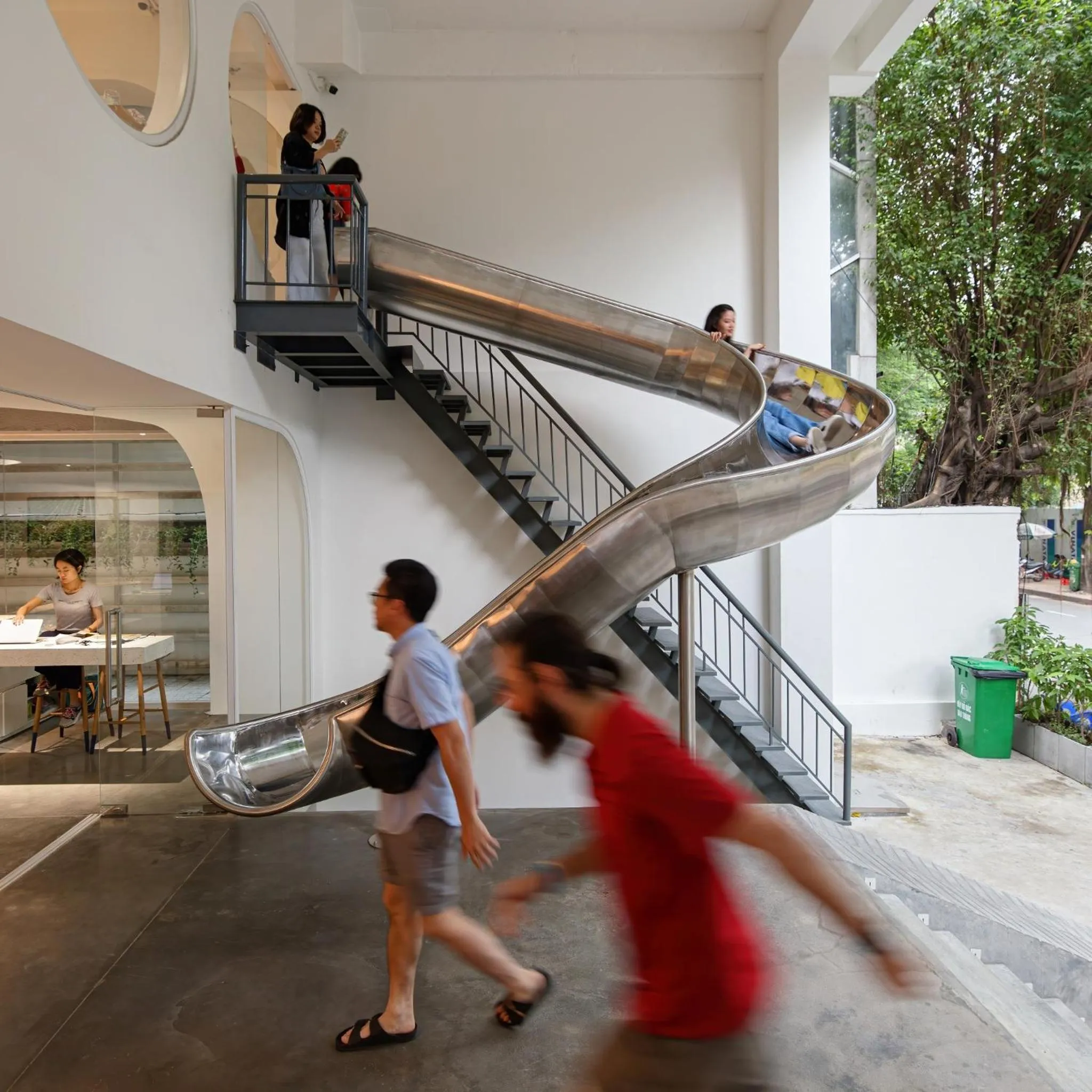 Property building in MEANDER Saigon