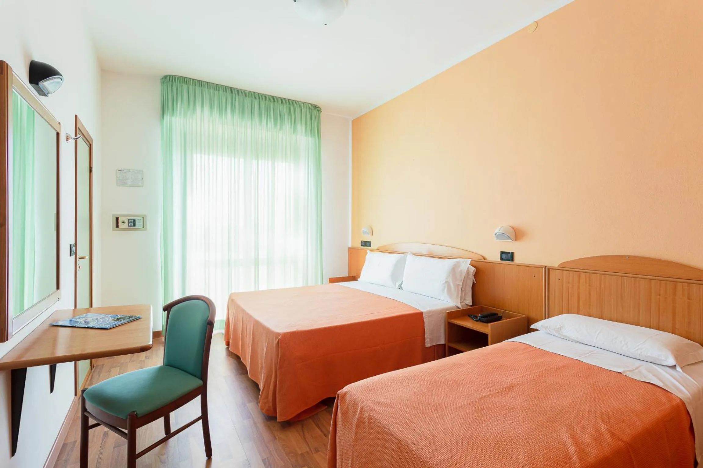 Bedroom, Bed in Little Hotel