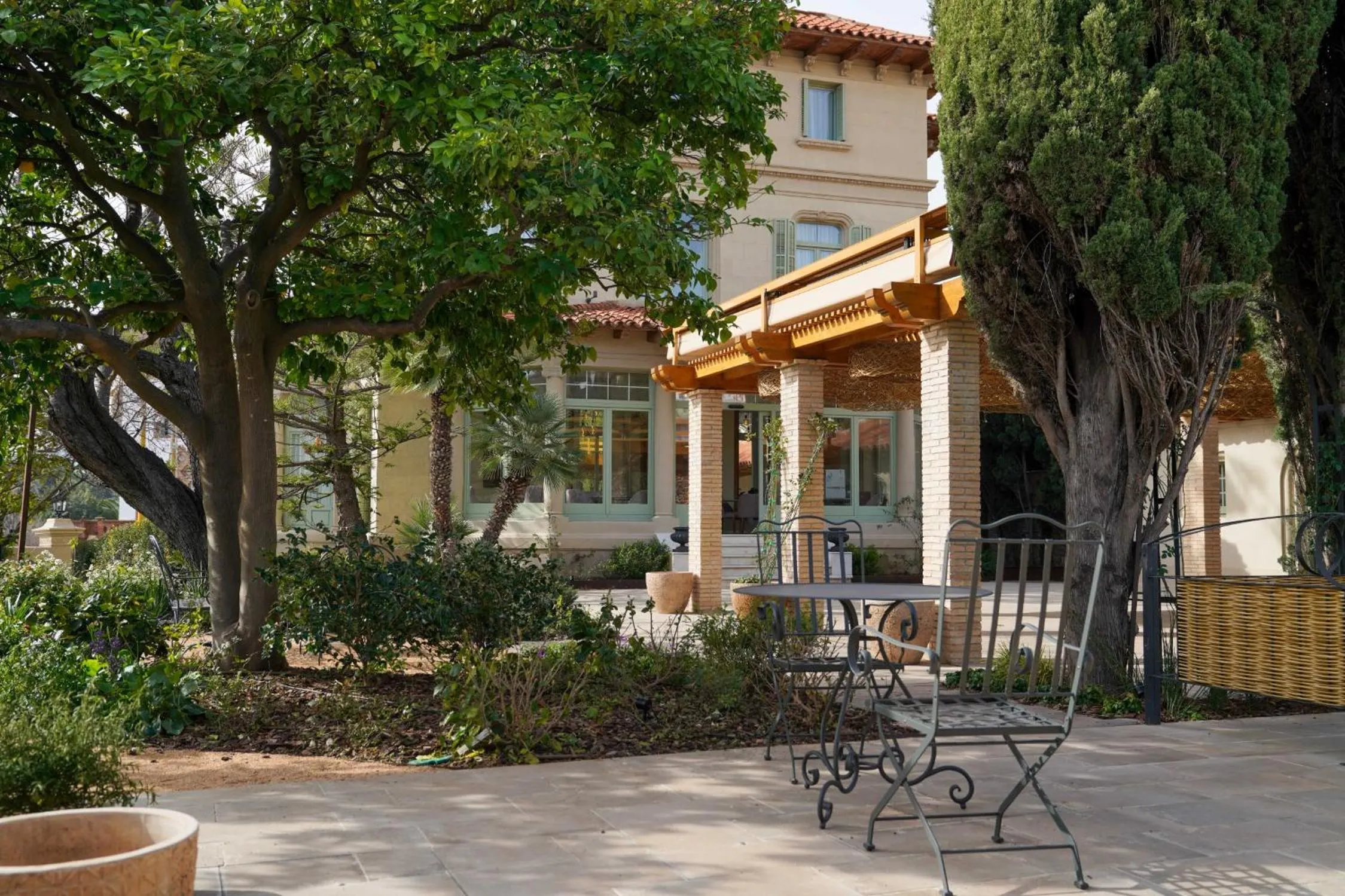 Garden in Hotel Boutique Mirlo Barcelona