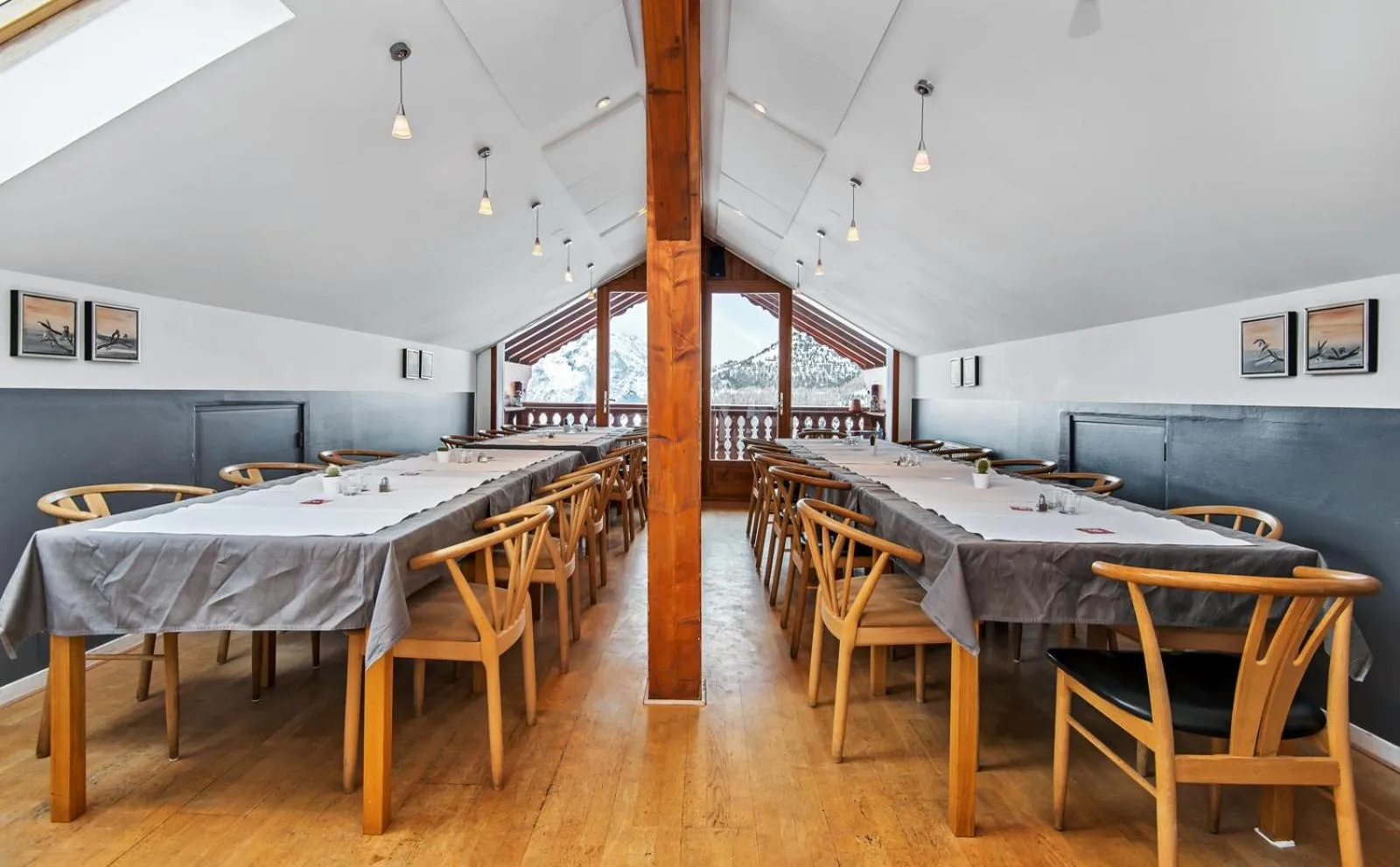 Restaurant/places to eat in Chalethotel Belle Etoile