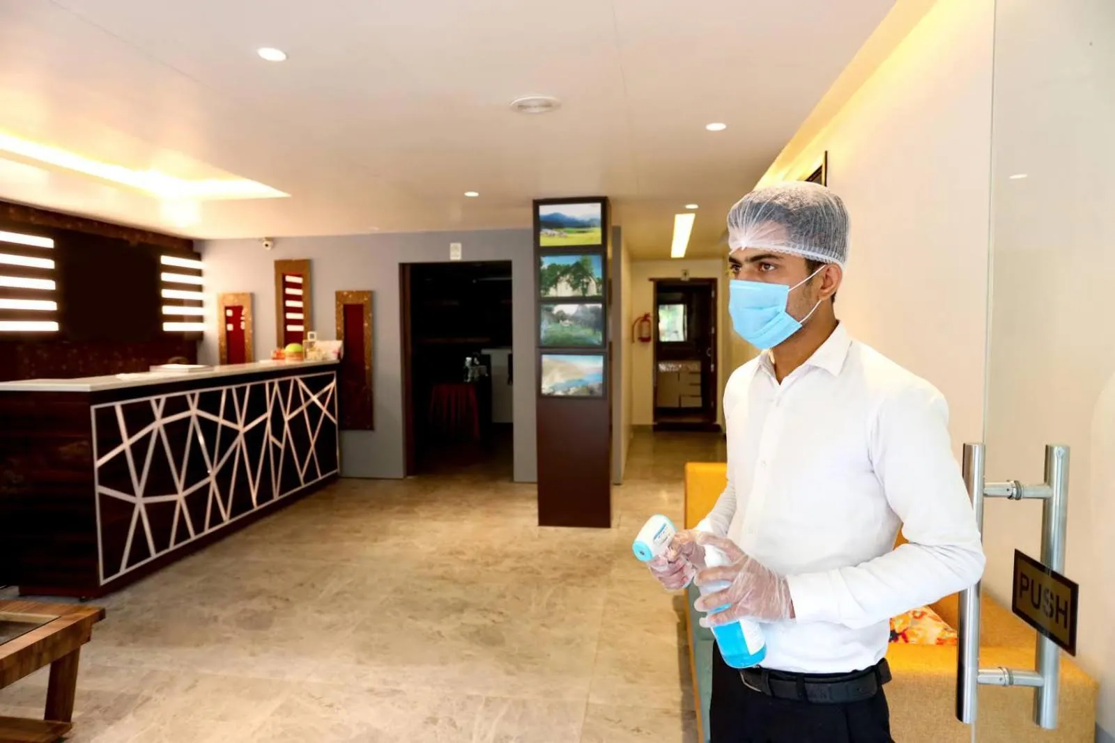 Staff in The Hoften Blue Magnets, Dalhousie