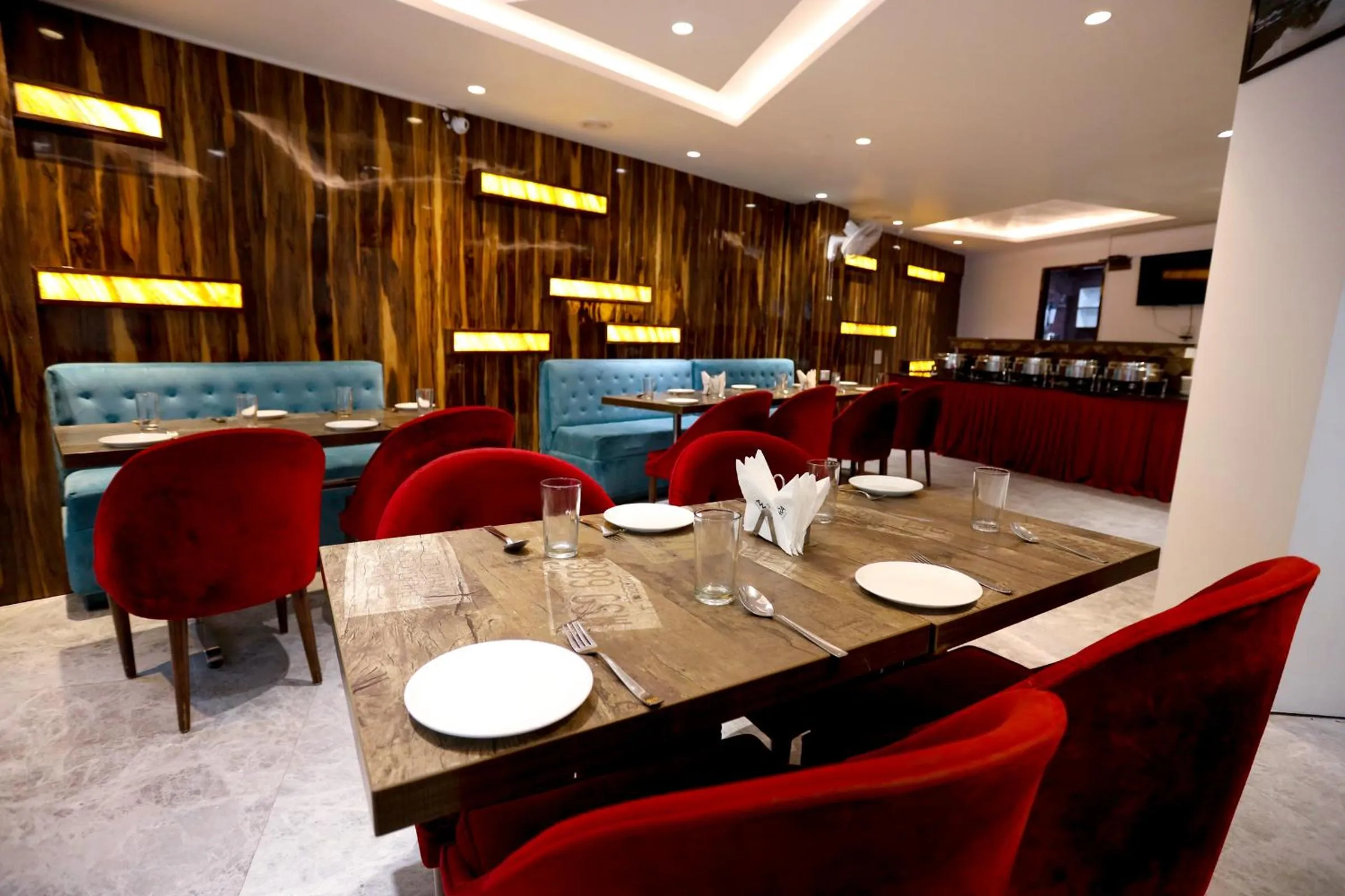 Dining area in The Hoften Blue Magnets, Dalhousie