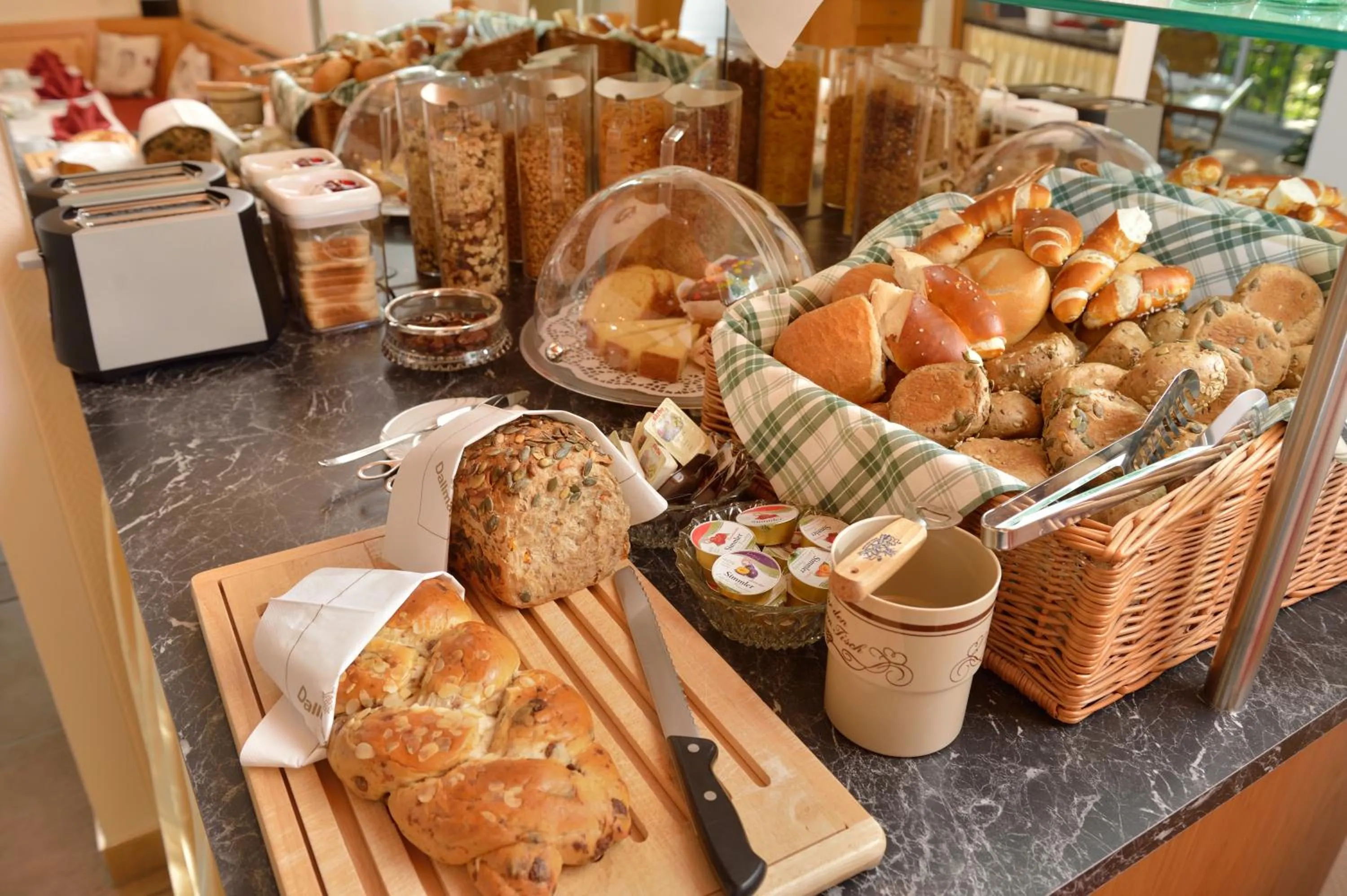Breakfast in Hotel Schöngarten garni