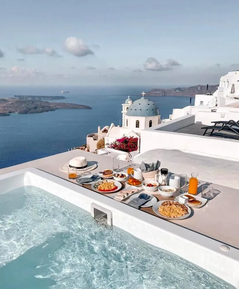 Breakfast in Cilon Suites Santorini