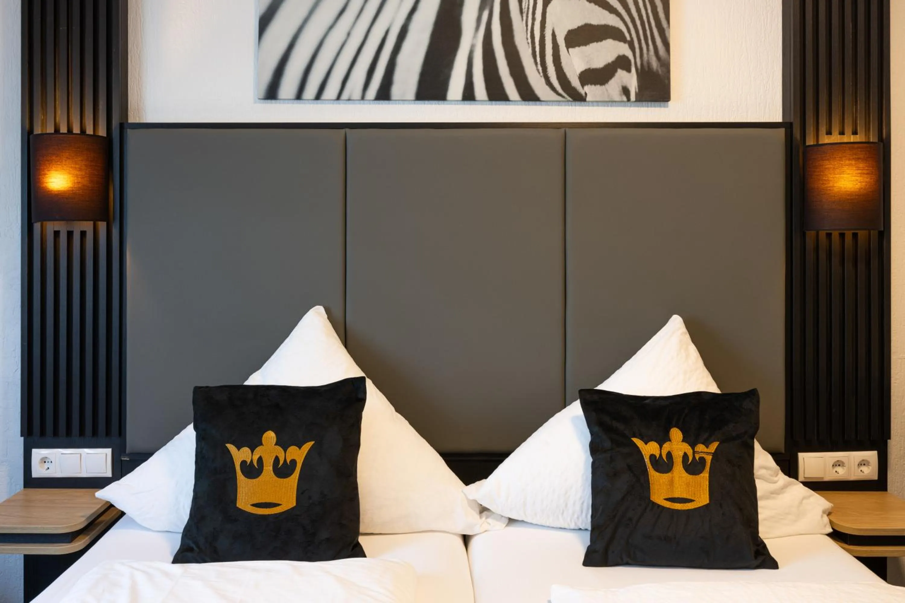 Bed in Panorama Hotel Rheinkrone