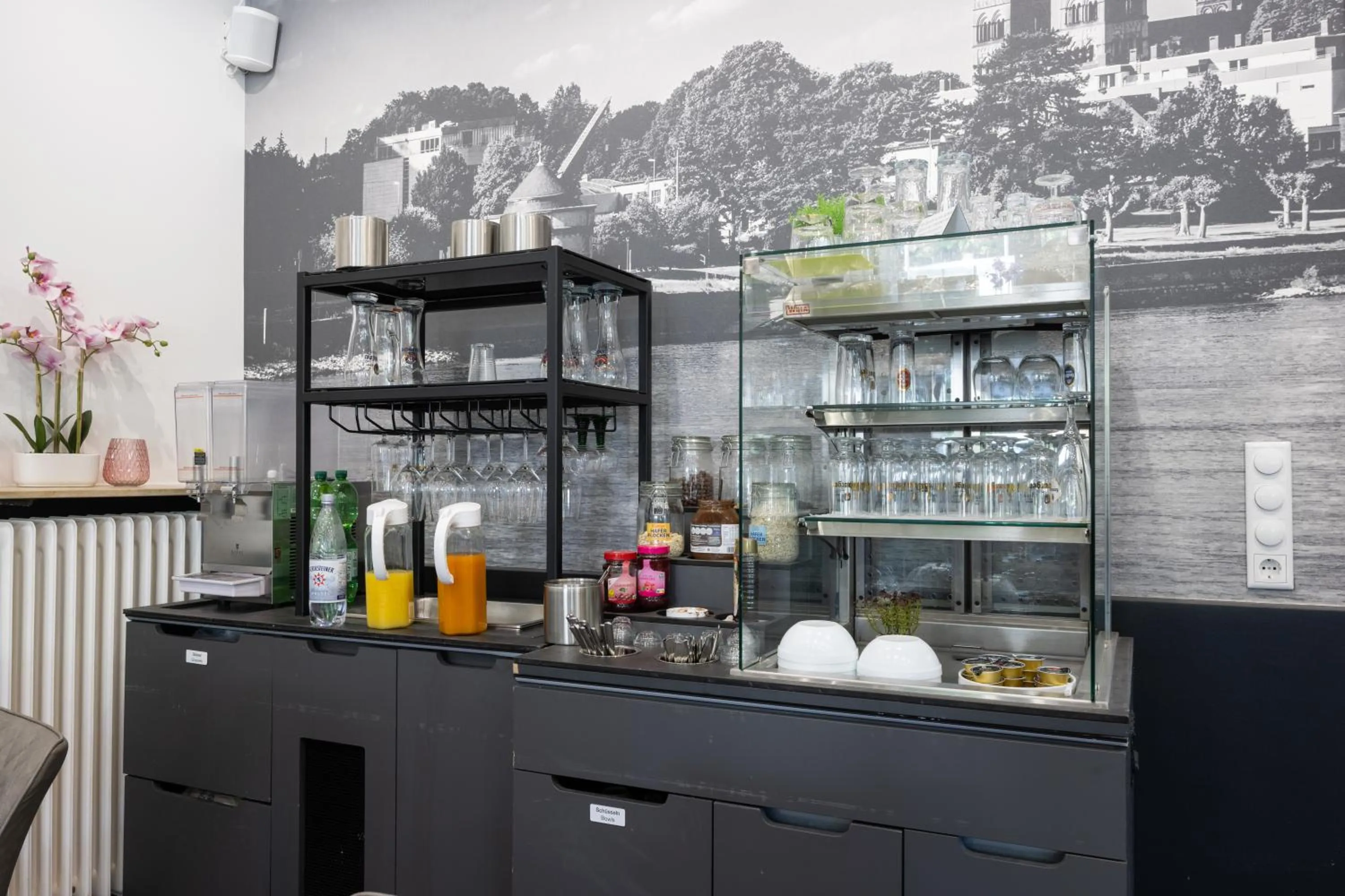 Food and drinks in Panorama Hotel Rheinkrone